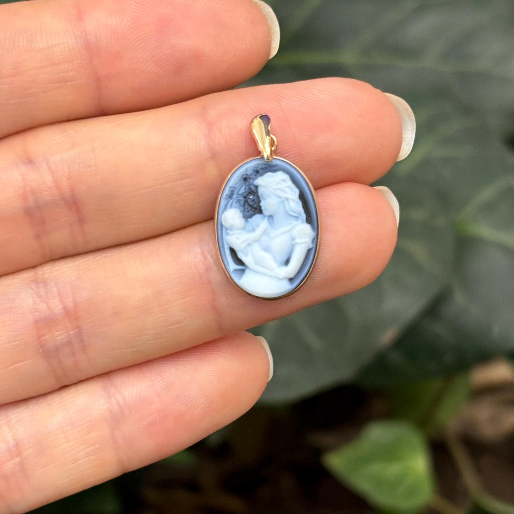 14k Gold Blue Agate Cameo Mother and Child Oval Pendant
