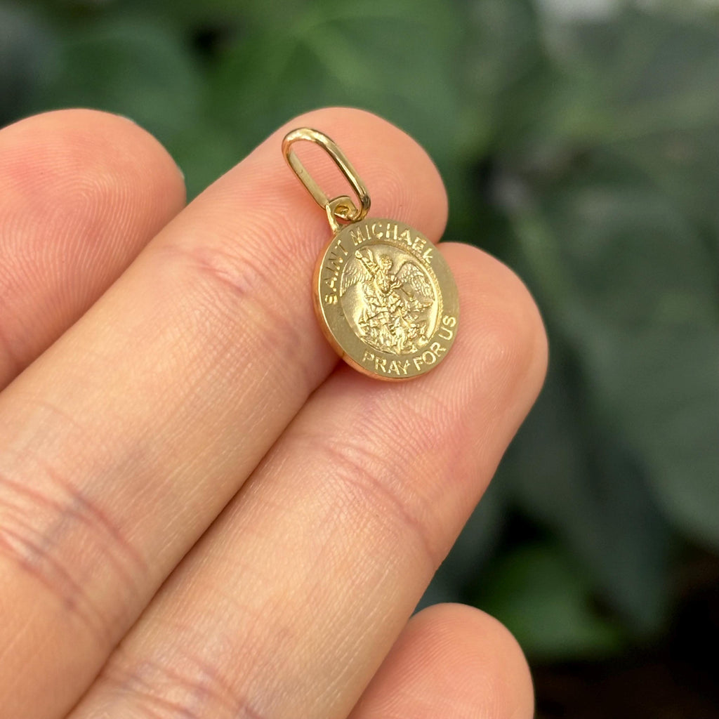 14k Gold St Michael Medal Round Medal Pendant 12mm