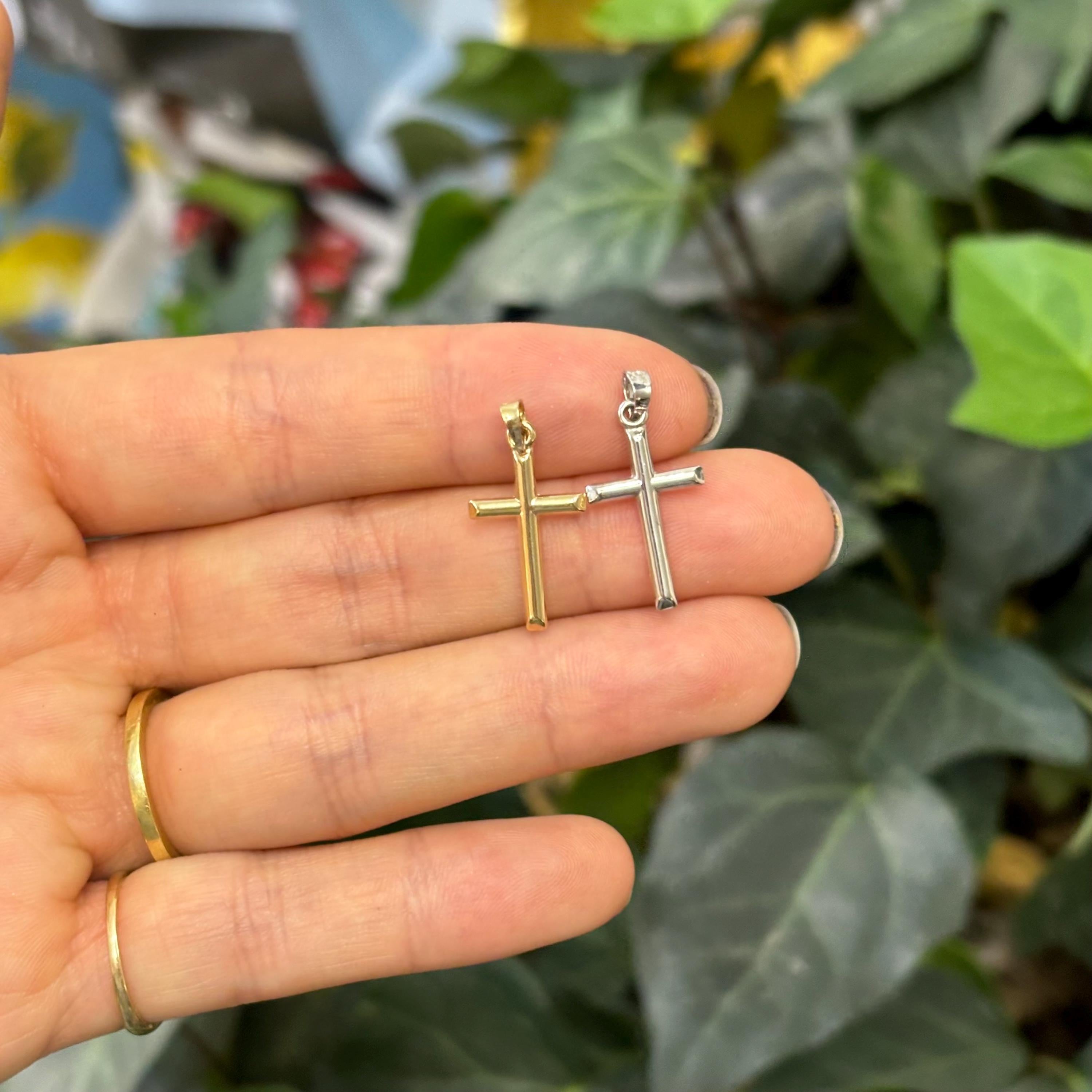 10k Gold Simple Cross Charm Pendant