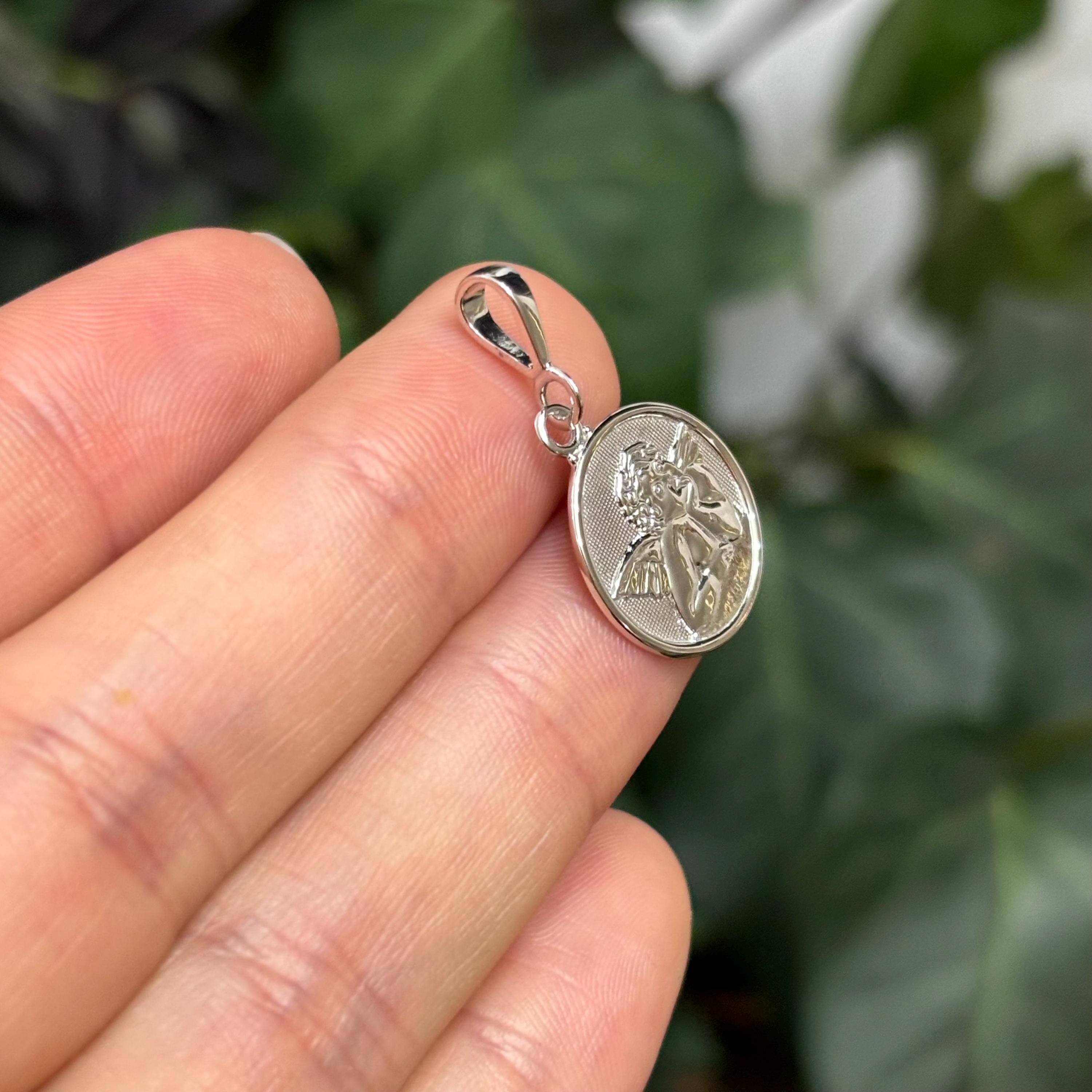 14k White Gold Raphael Baby Angel Round Charm Pendant