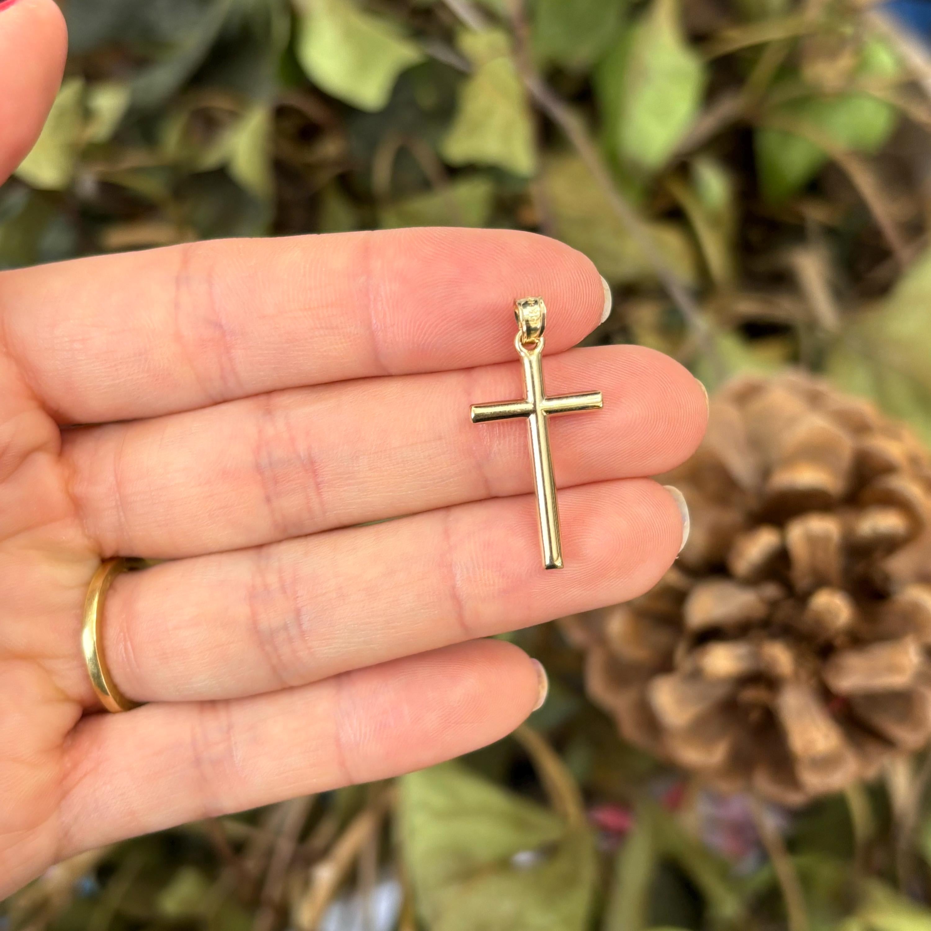 14k Gold Simple Hollow Cross Charm Pendant