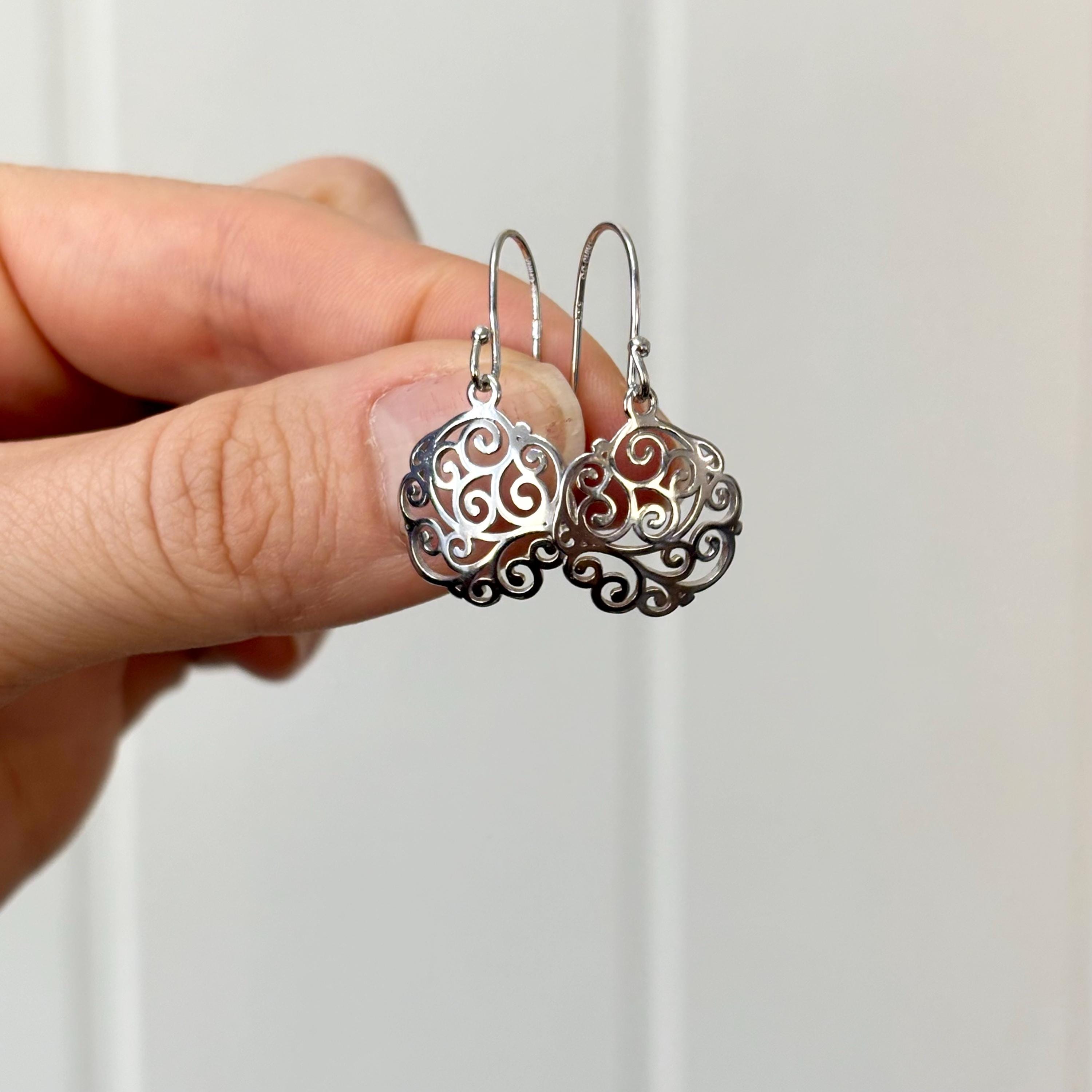 Sterling Silver Rhodium-plated Polished Filigree Circle Earrings