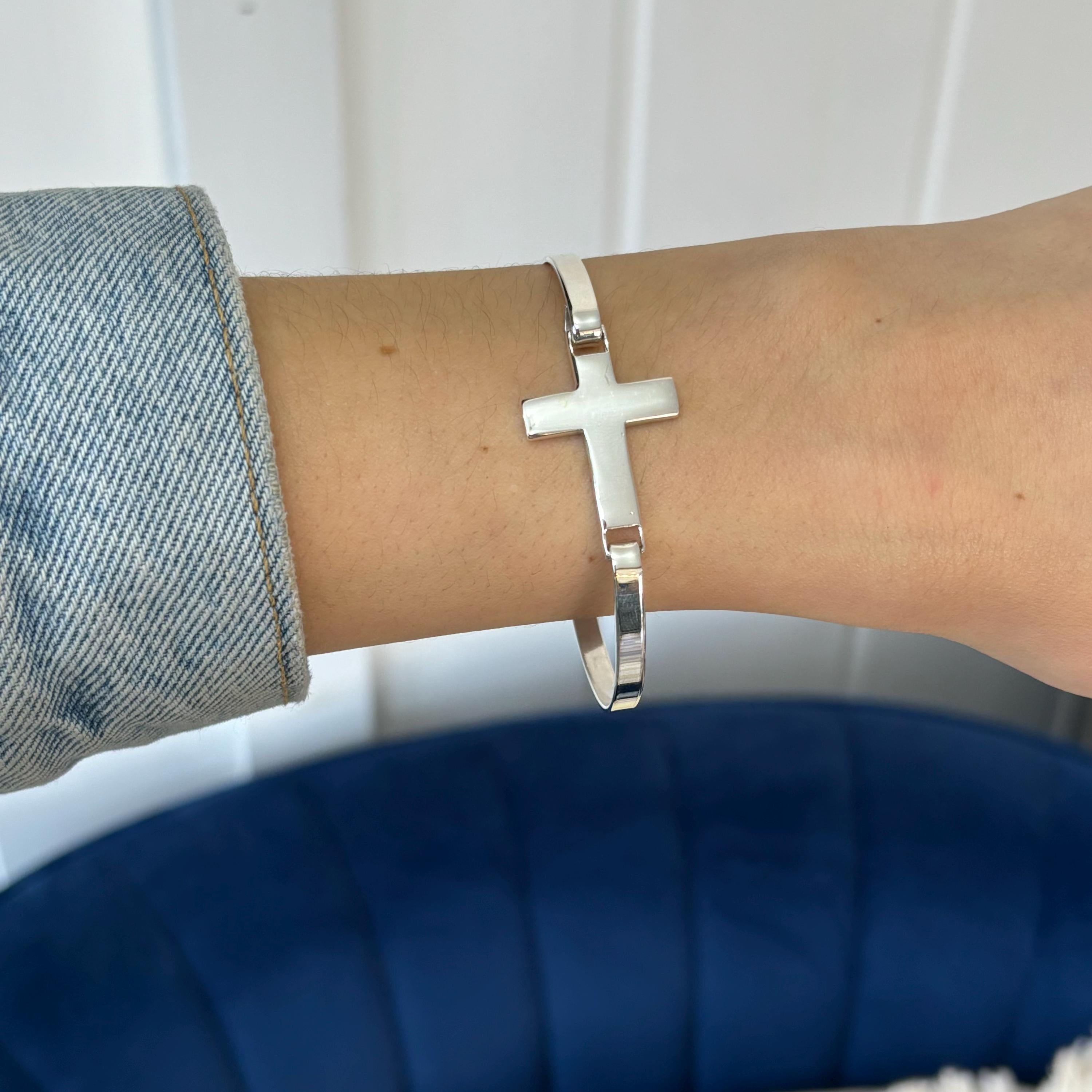 Sterling Silver Polished Cross Bangle Bracelet