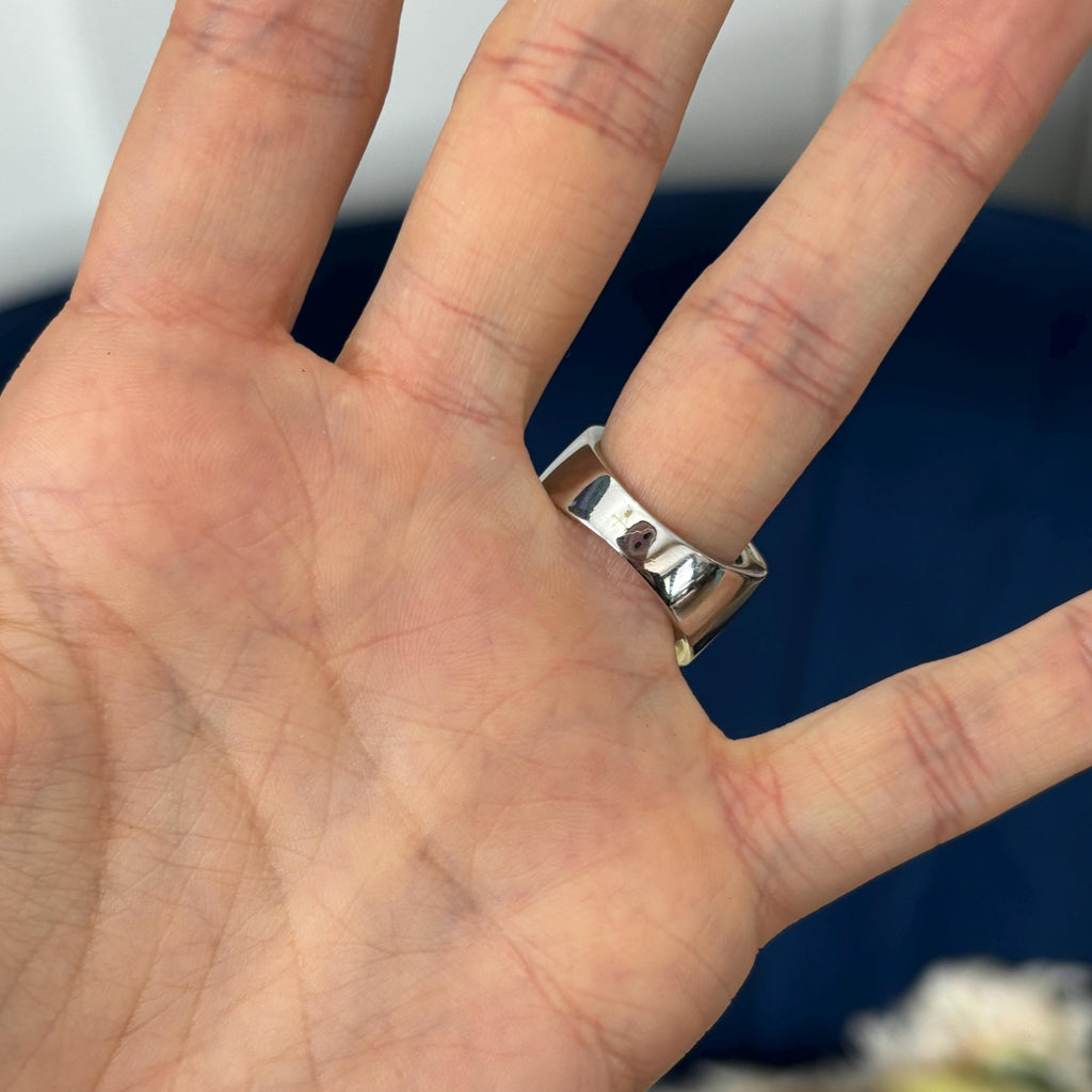 Sterling Silver and (CZ) Brilliant Embers Concave Ring