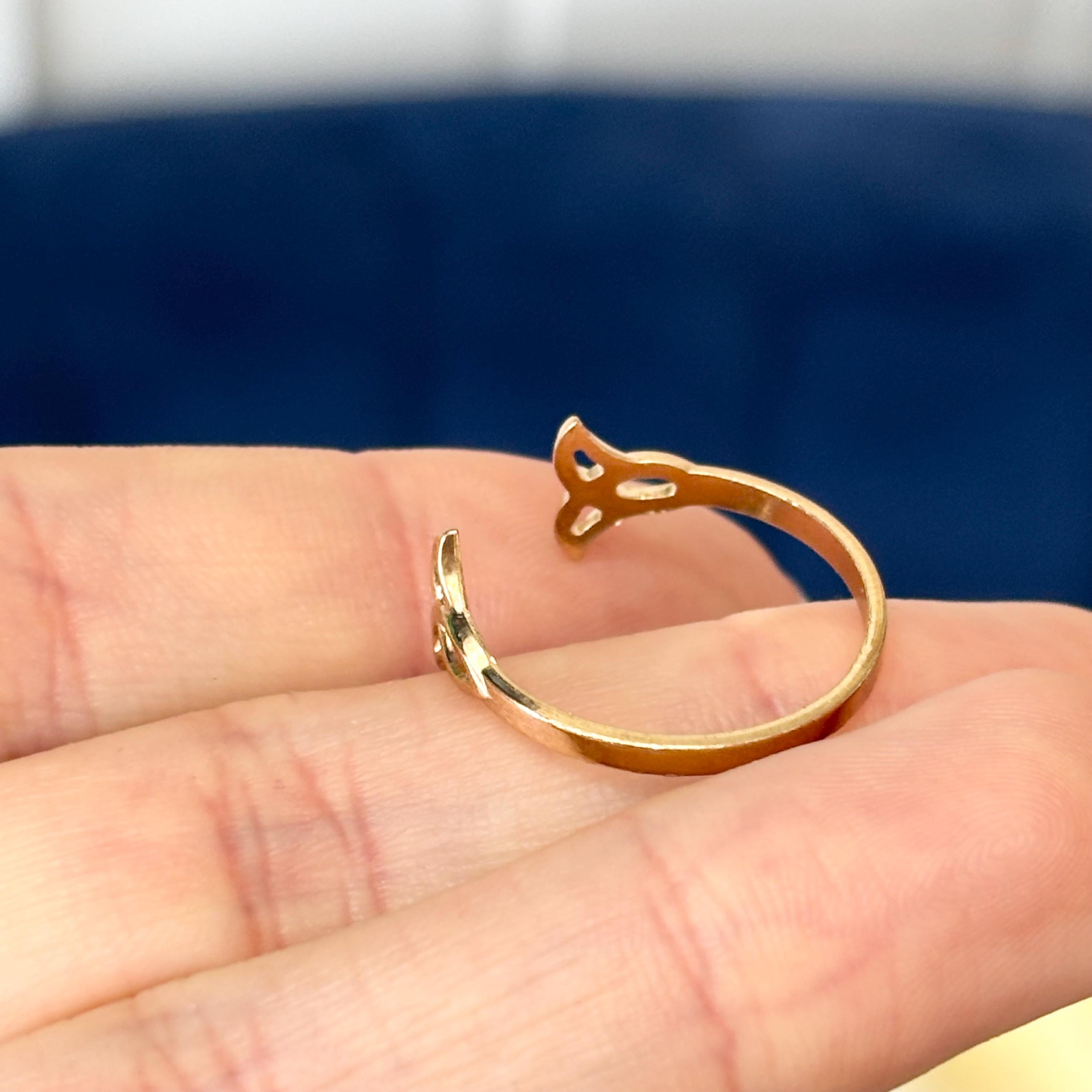 14k Gold Celtic Trinity Knot Open Shank Ring