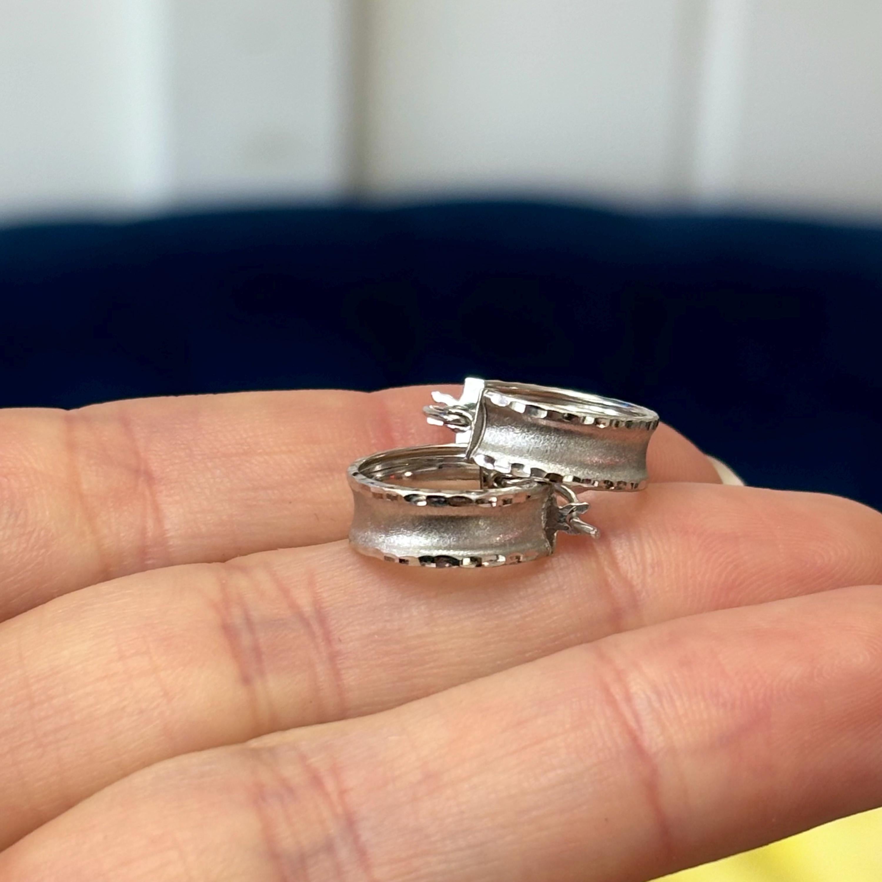 10k White Gold Satin and Diamond-cut Hoop Earrings