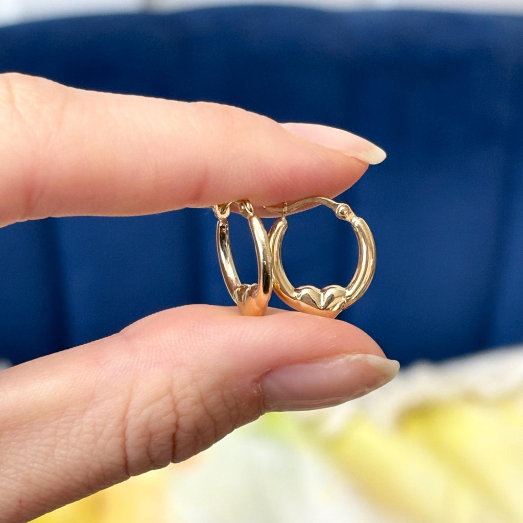 14k Gold Small Heart Hoop Earrings