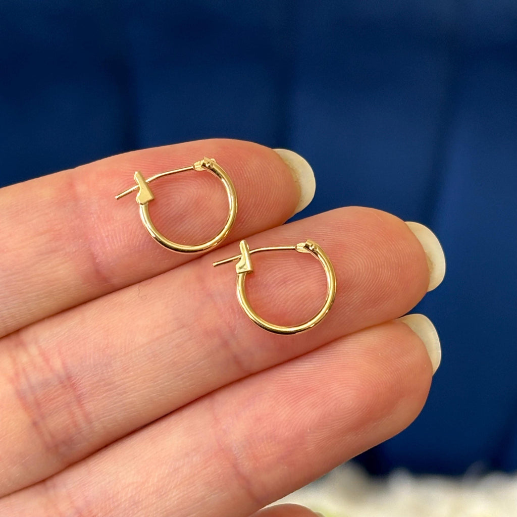 14k Gold Small Huggie Hoop Earrings