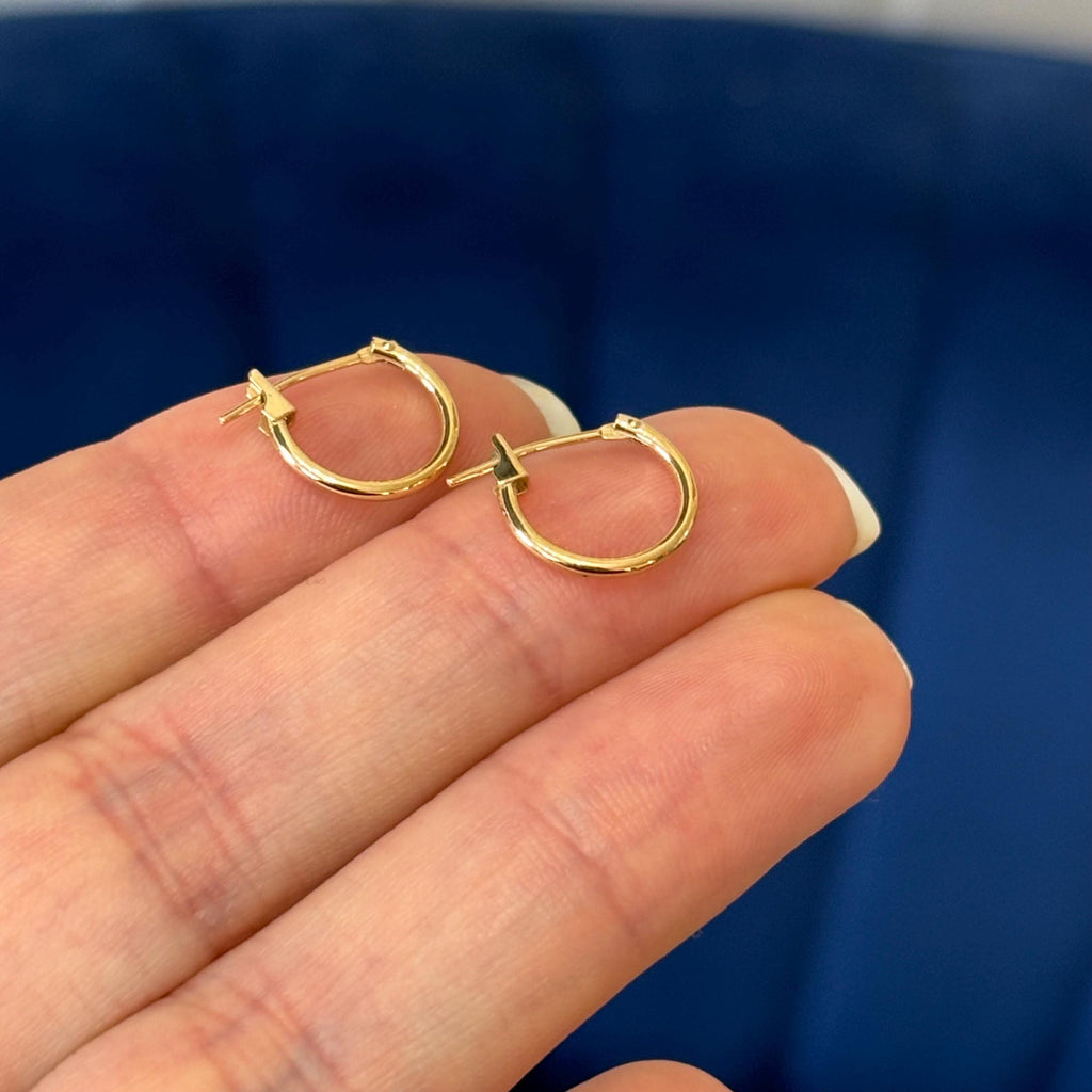 14k Gold Small Huggie Hoop Earrings