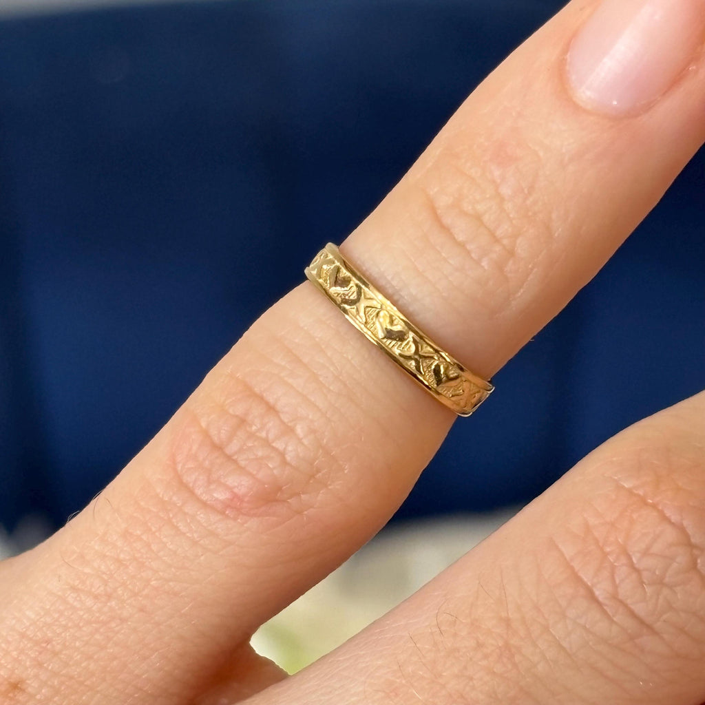 14k Carved X and Heart Design Open Band Adjustable Toe Ring
