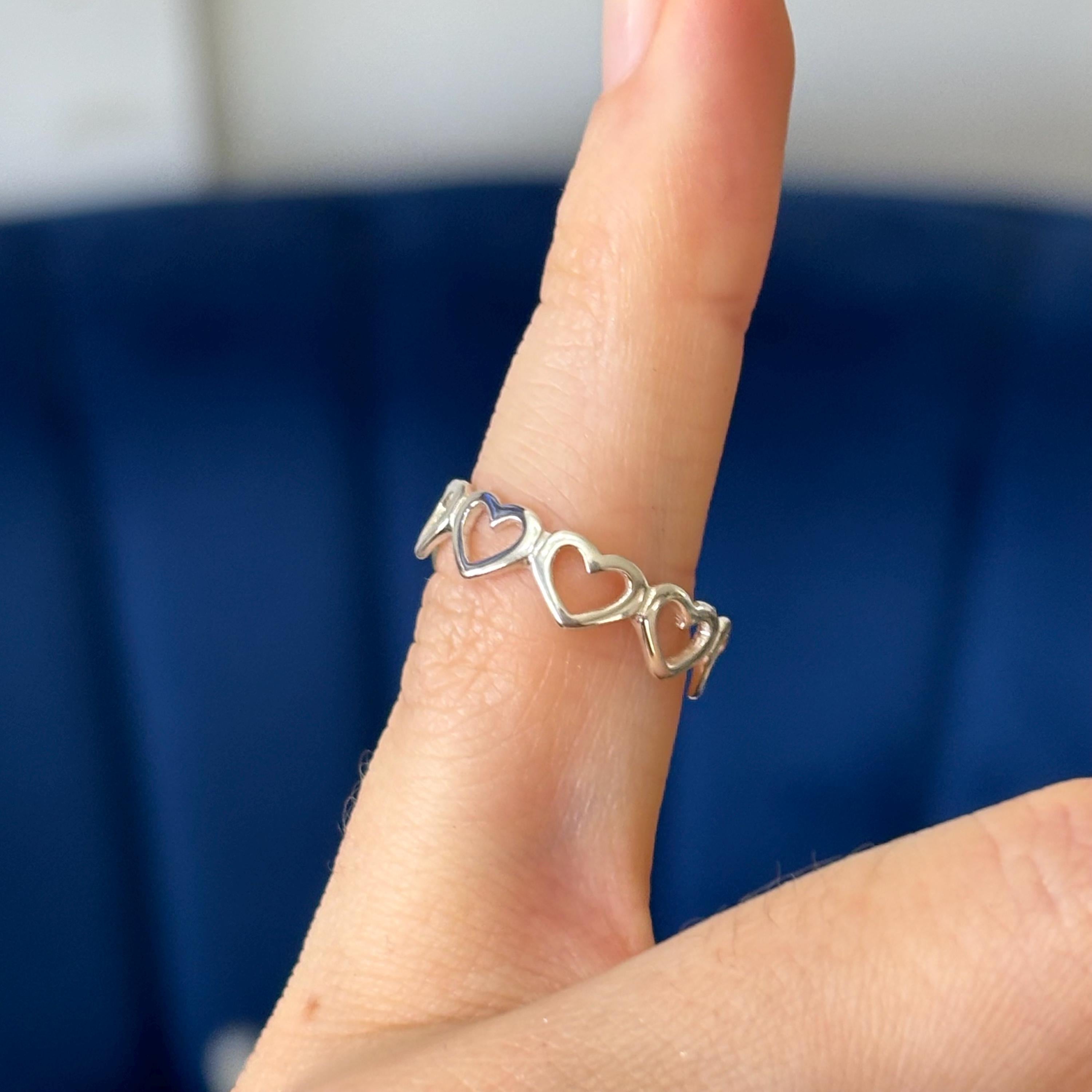 Sterling Silver Cut-out Hearts Open Band Toe Ring
