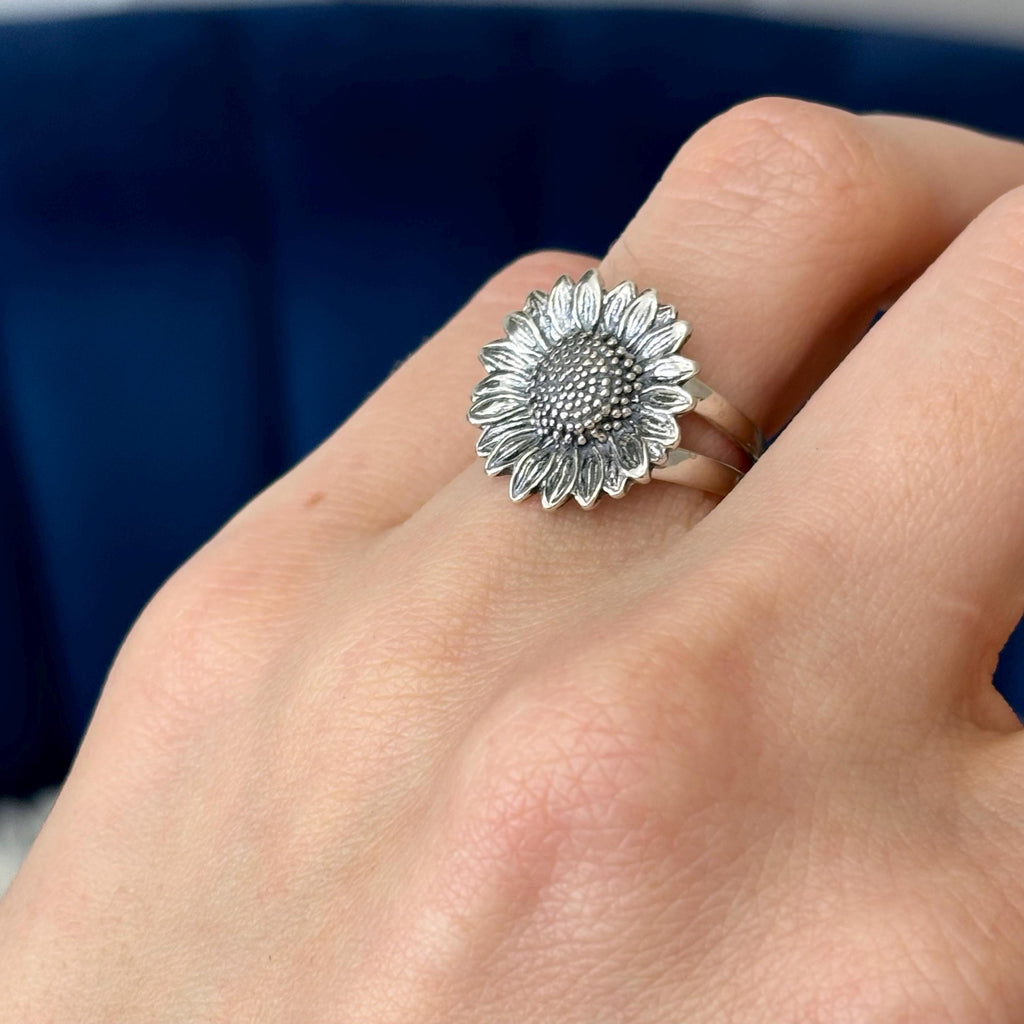 Sterling Silver Sunflower Ring Split-Shank Oxidized Size 7