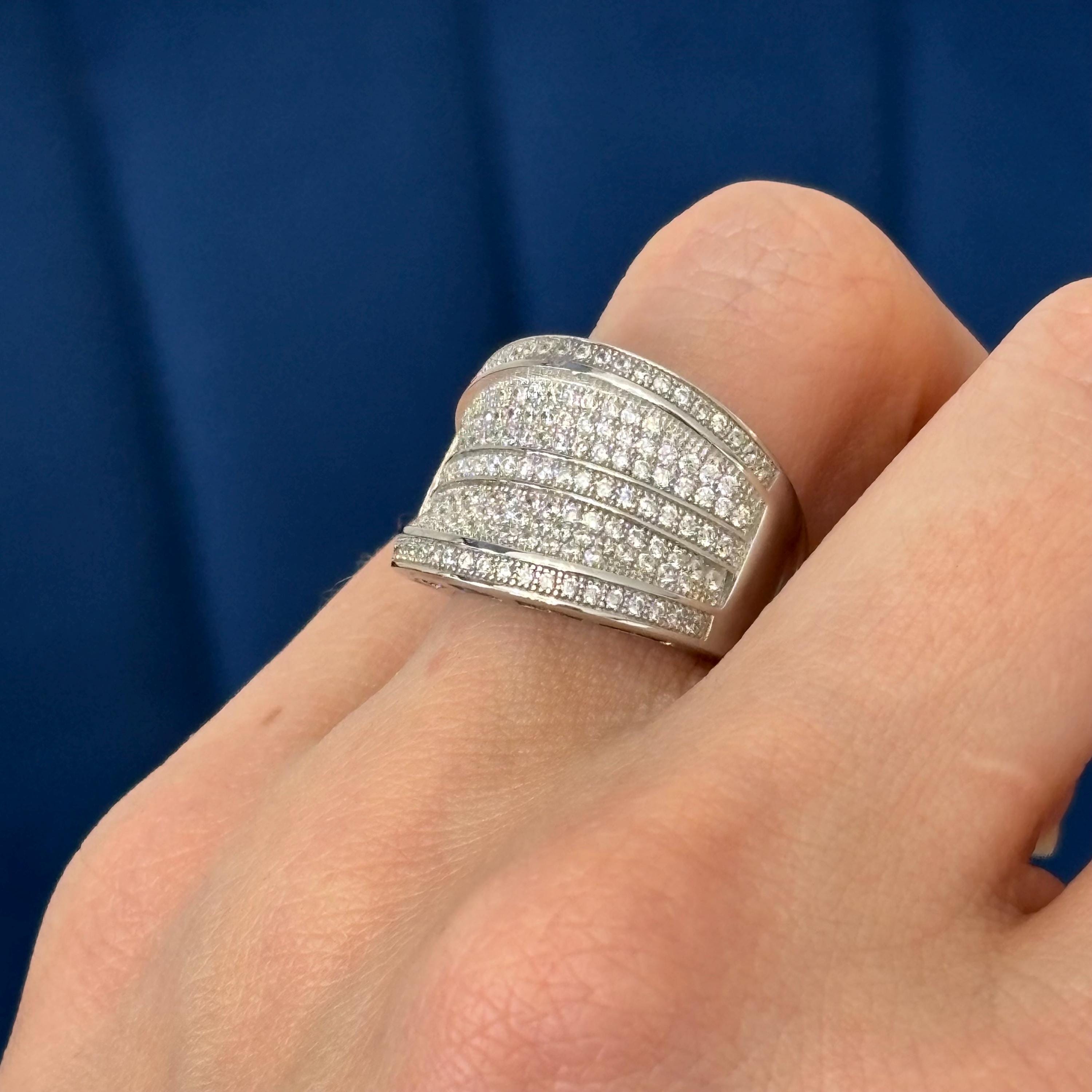 Sterling Silver and (CZ) Brilliant Embers Concave Ring