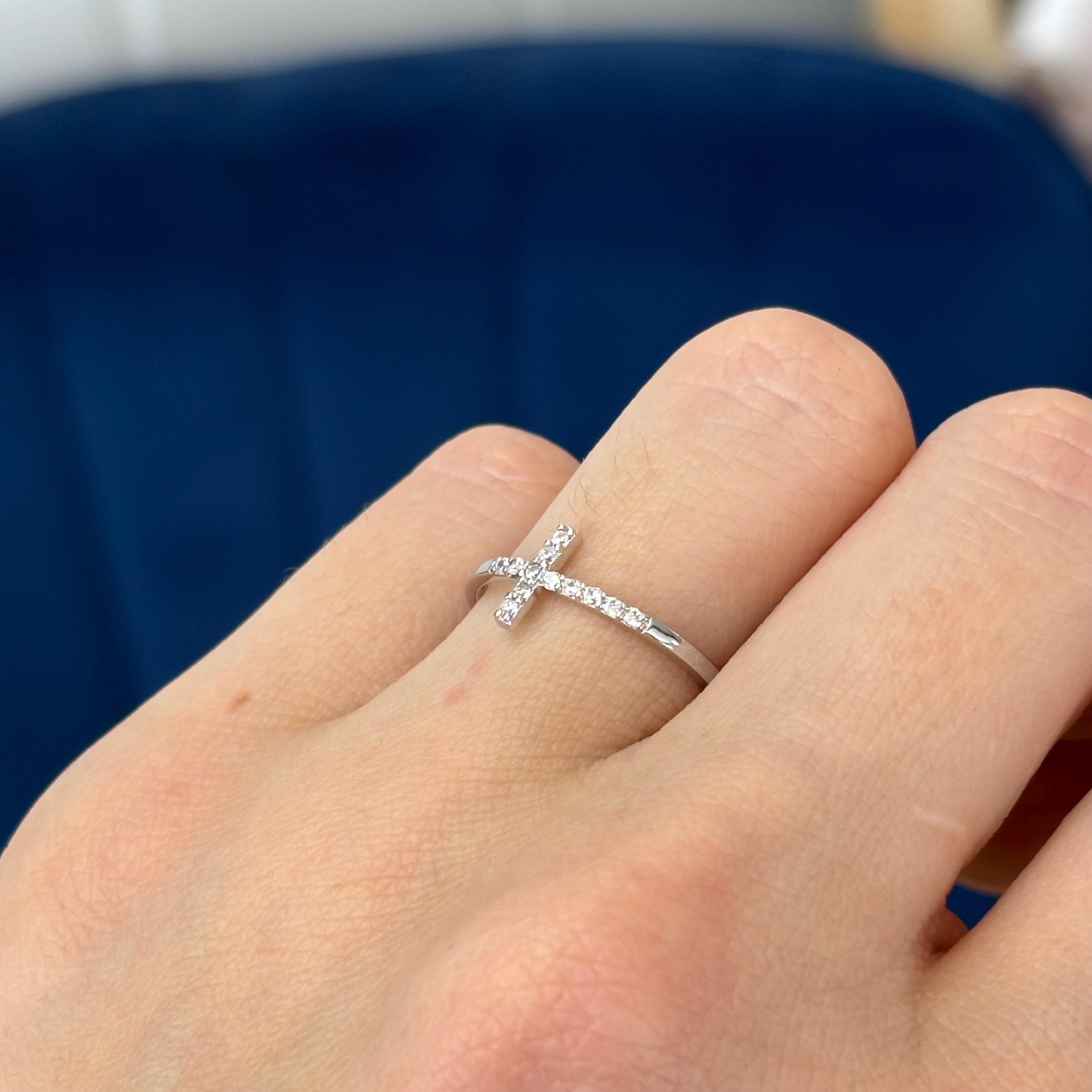 Sterling Silver Rhodium-plated CZ Sideways Cross Ring  Size 7
