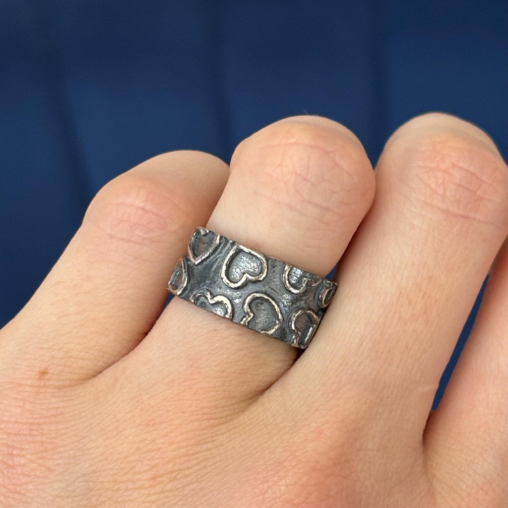 Sterling Silver Antiqued Heart Band Ring