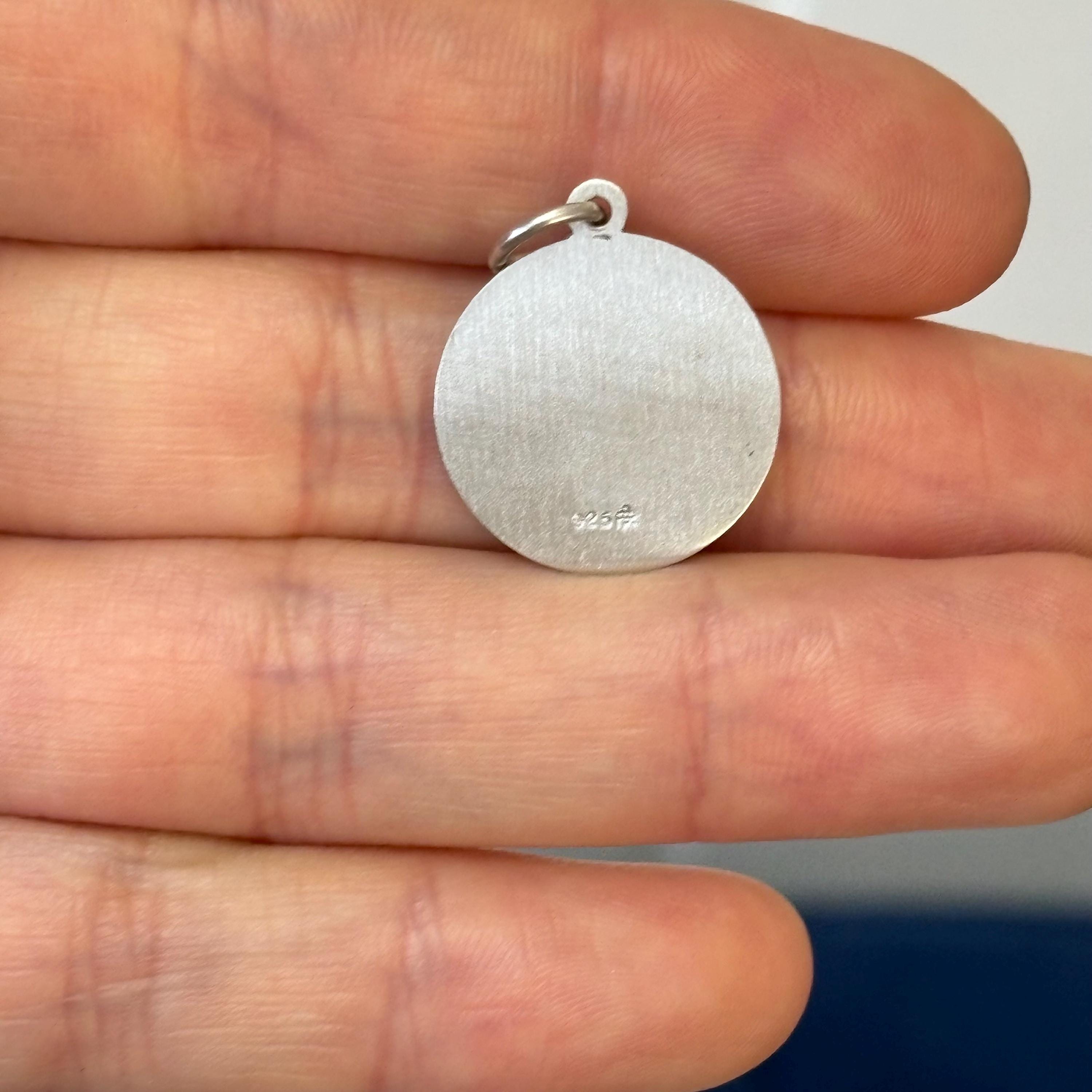 Sterling Silver Antiqued St Lucy Round Medal Pendant 18mm