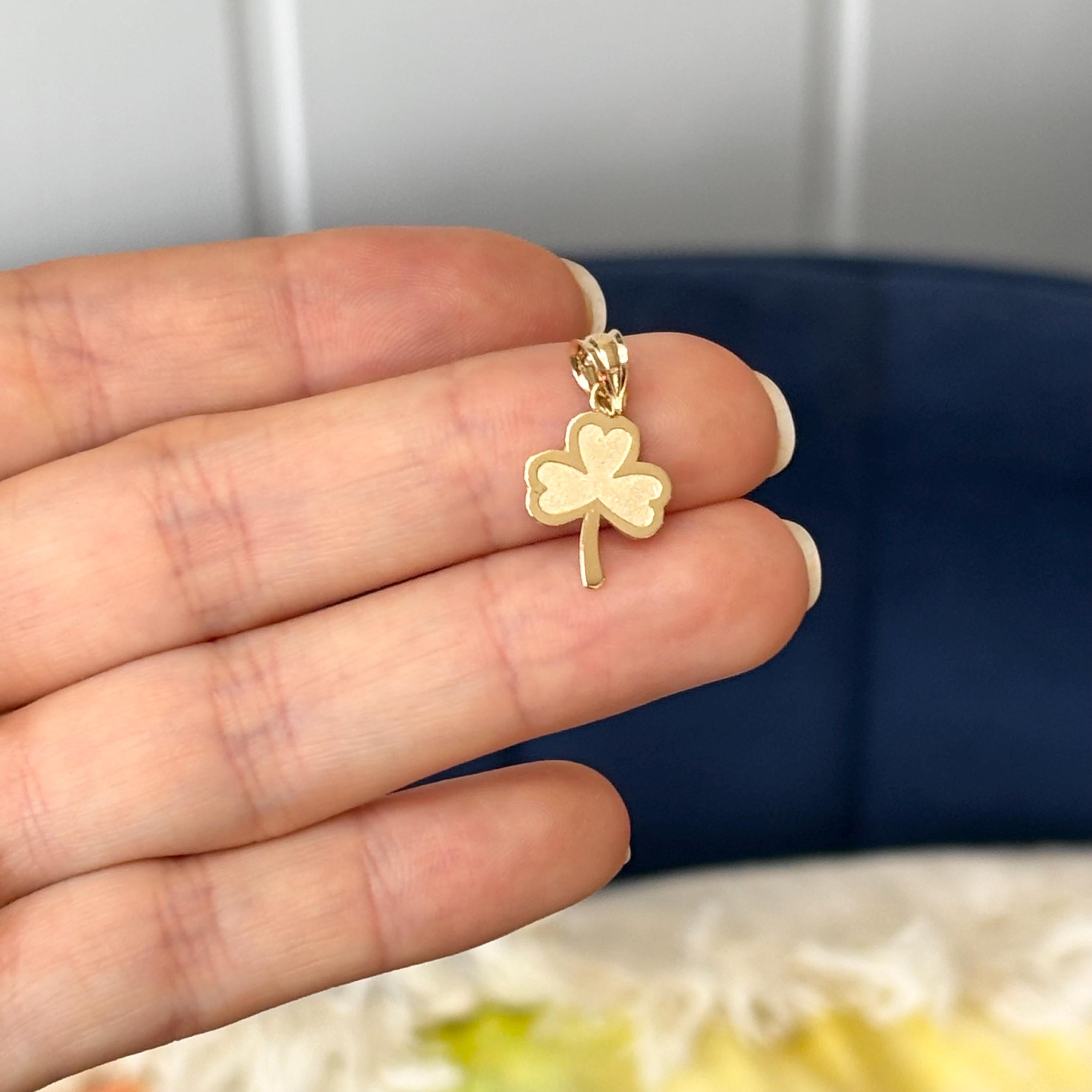 14k Yellow Gold 3 Leaf Clover Charm Pendant