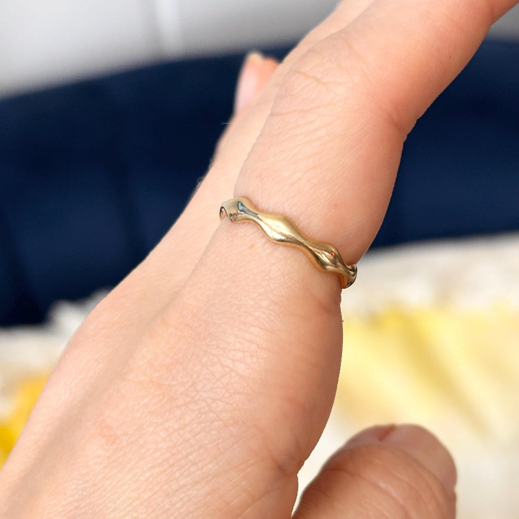 14k Gold Stackable Curvy Wave Ring