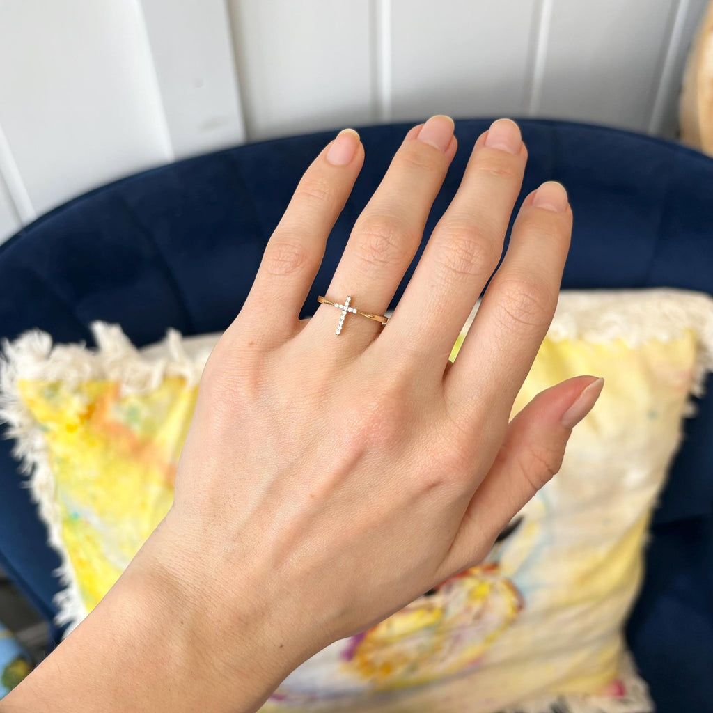 14k Yellow Gold Diamond Cross Ring