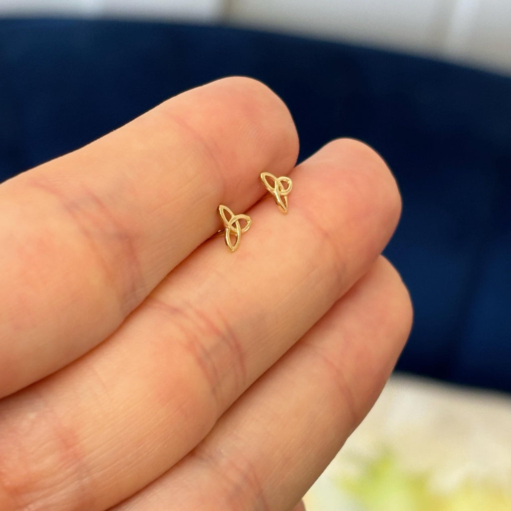 14k Small Celtic Trinity Knot Irish Post Earrings