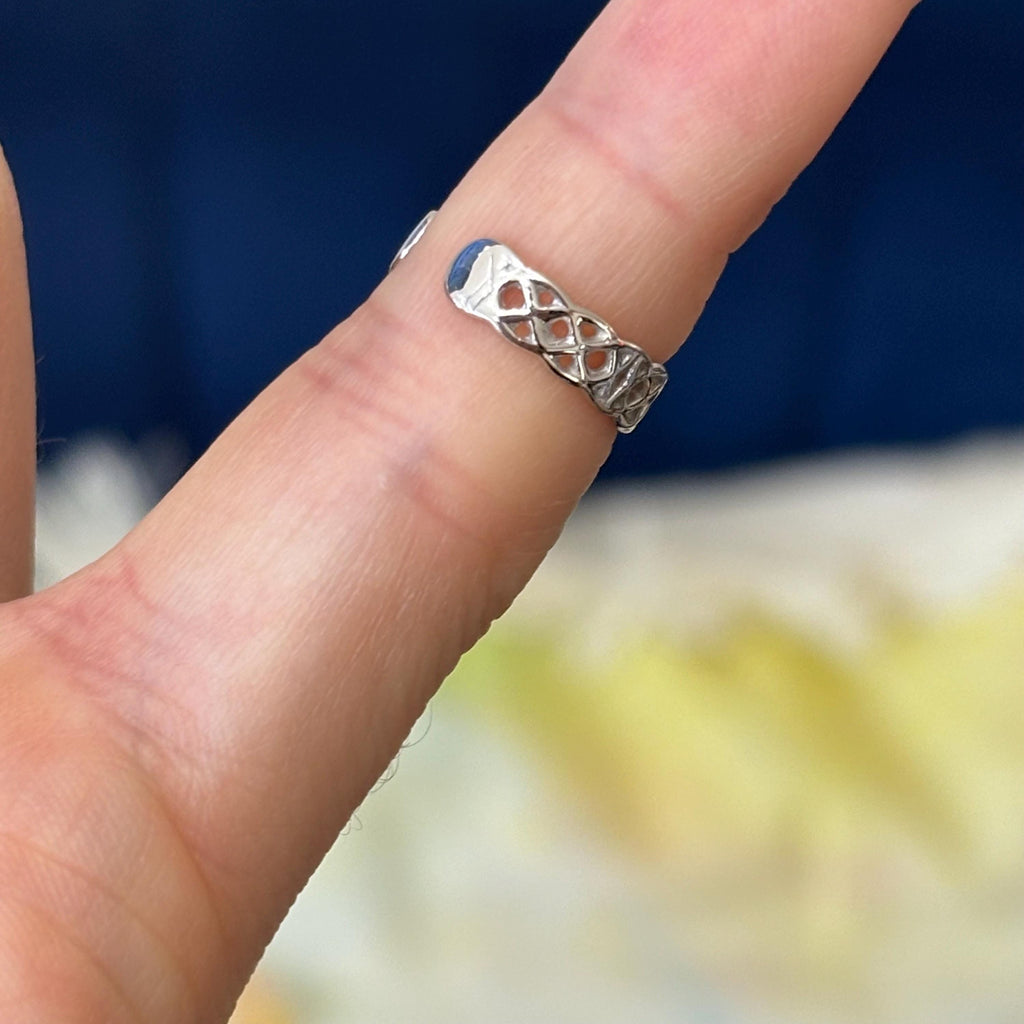 14k White Gold Polished Celtic Knot Toe Ring