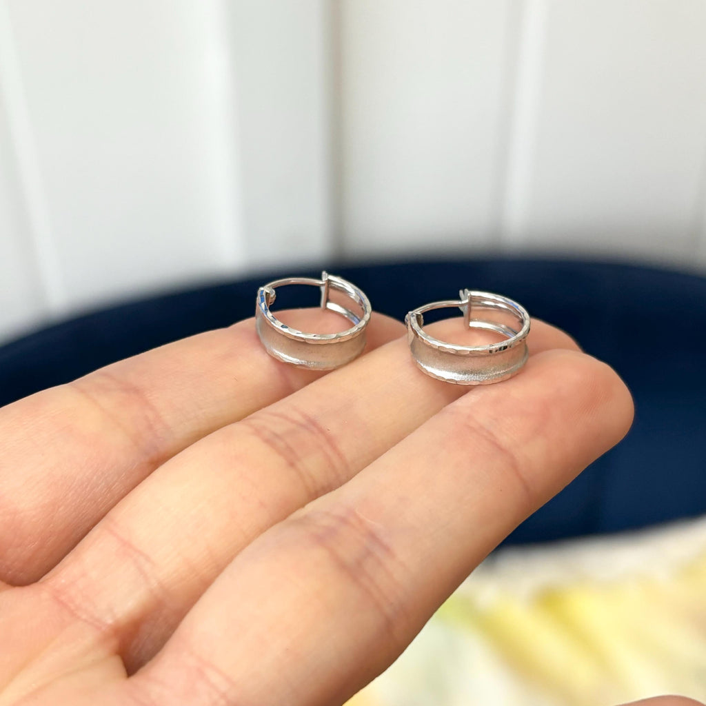 10k White Gold Satin and Diamond-cut Hoop Earrings