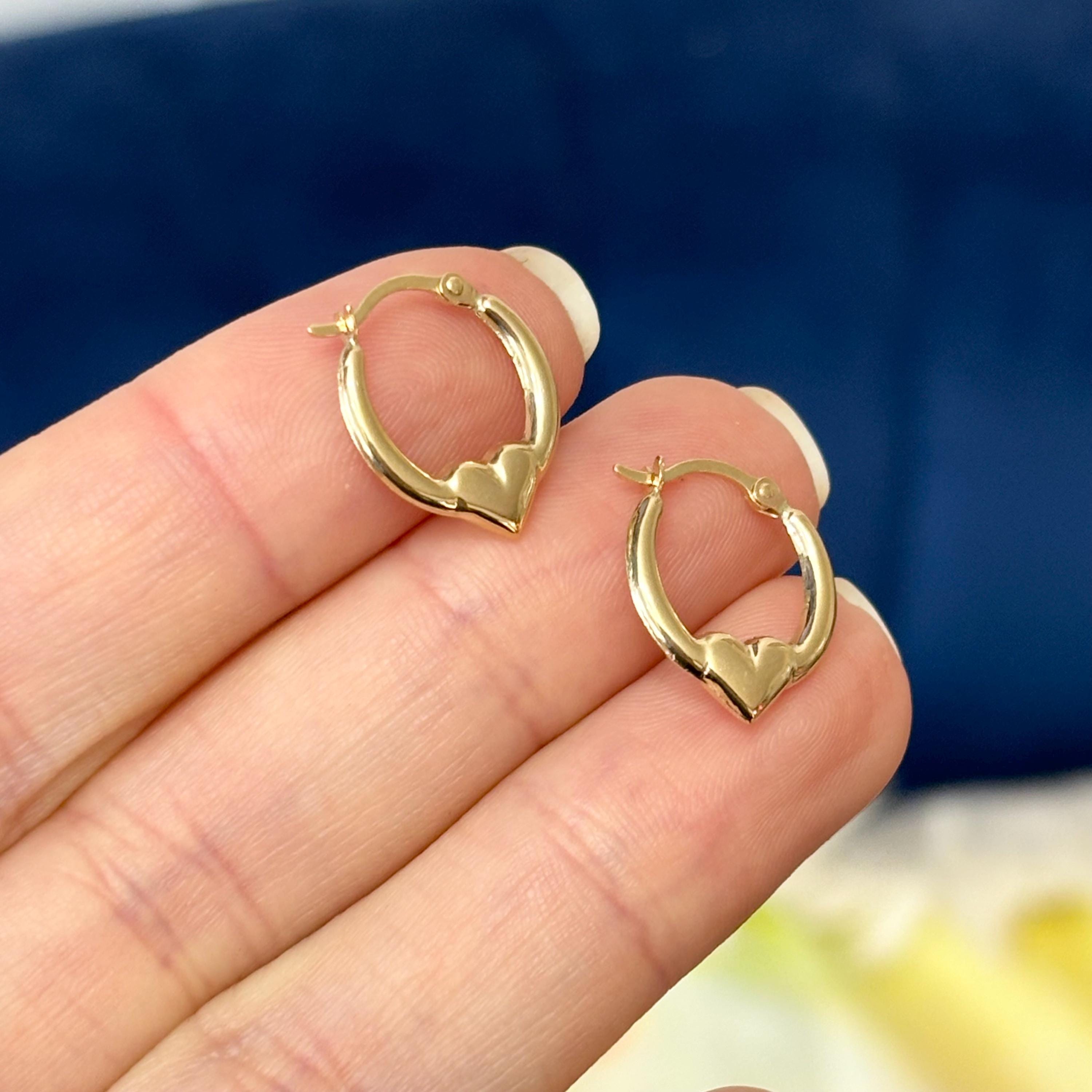14k Gold Small Heart Hoop Earrings