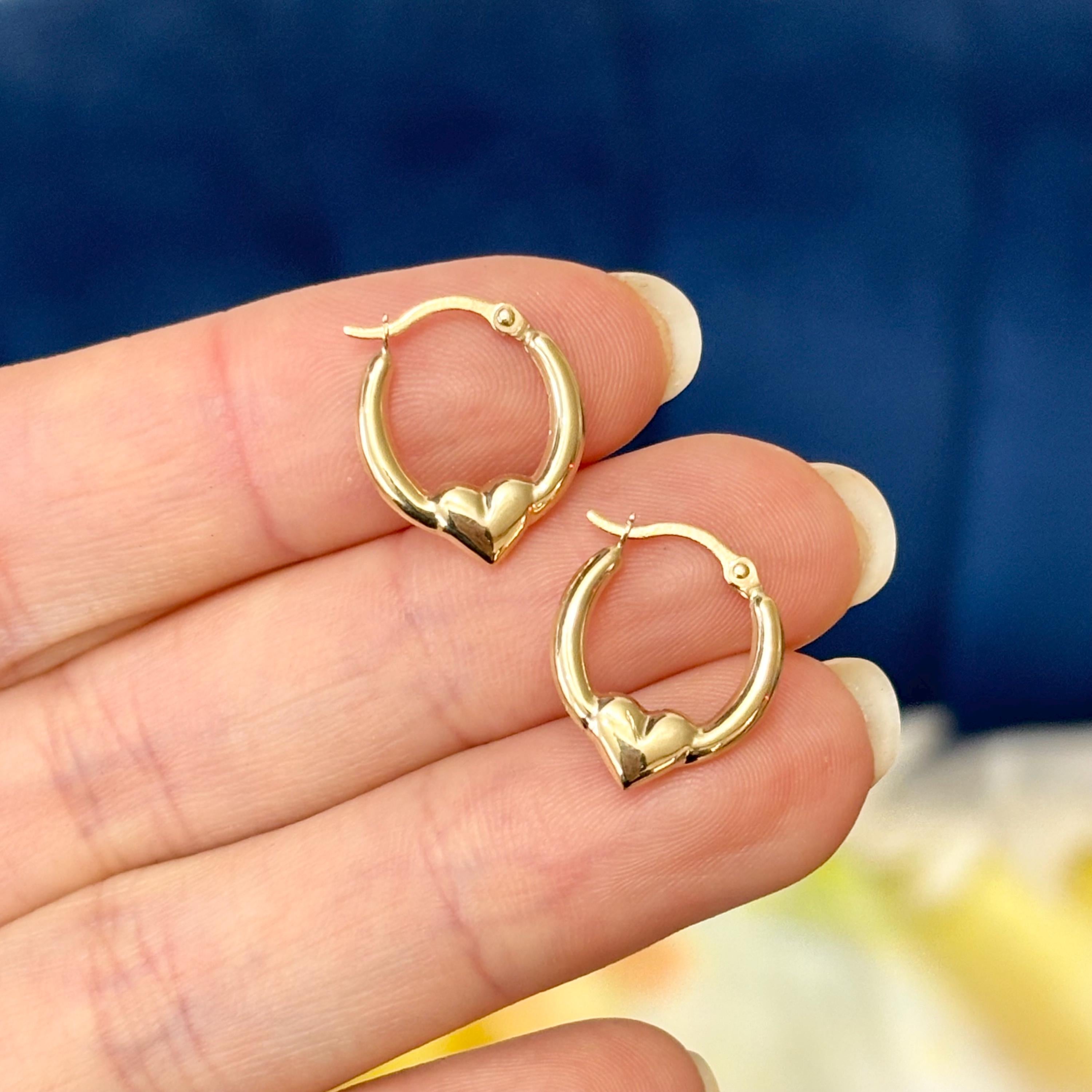 14k Gold Small Heart Hoop Earrings