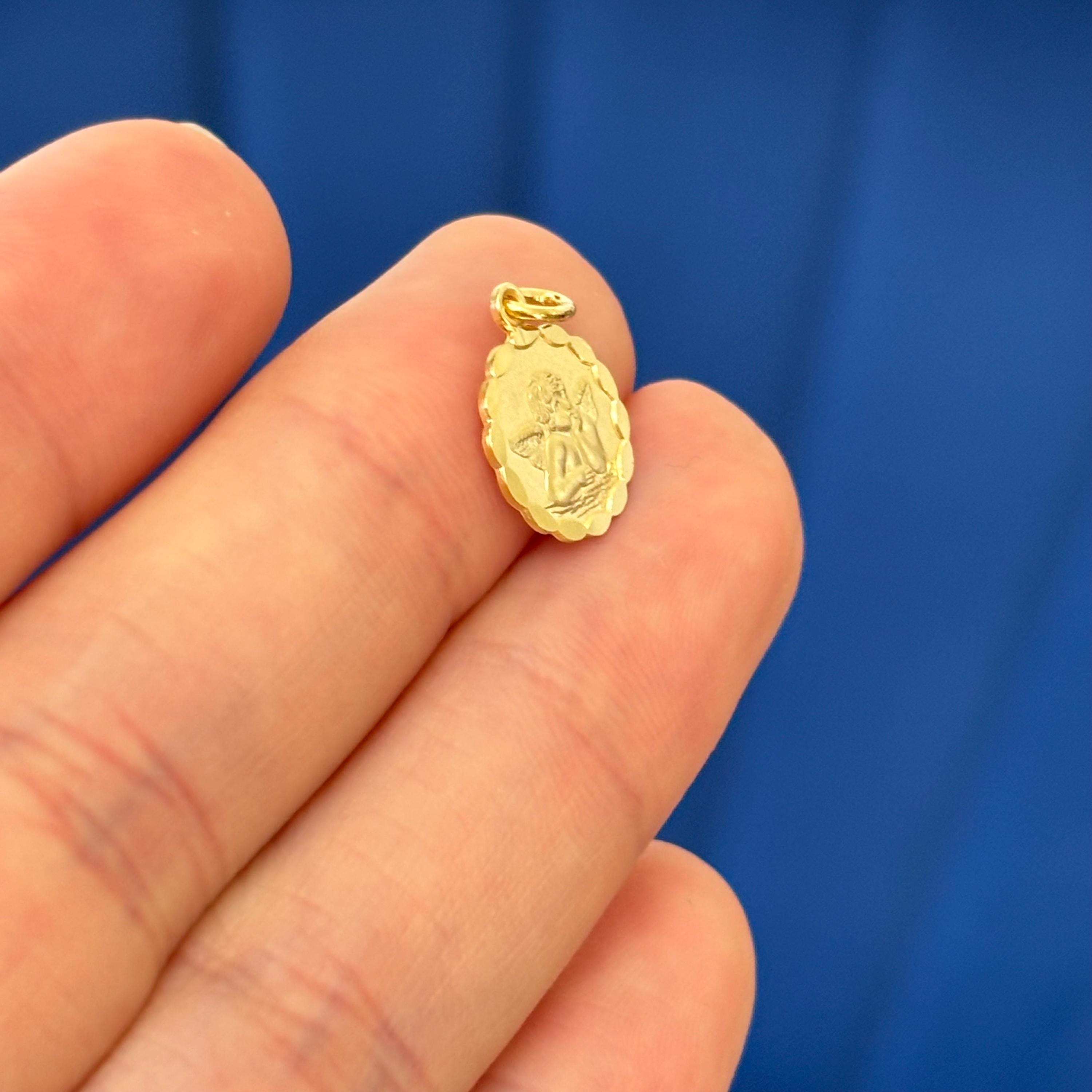14k Yellow Gold Baby Angel Round Cherub Charm Pendant