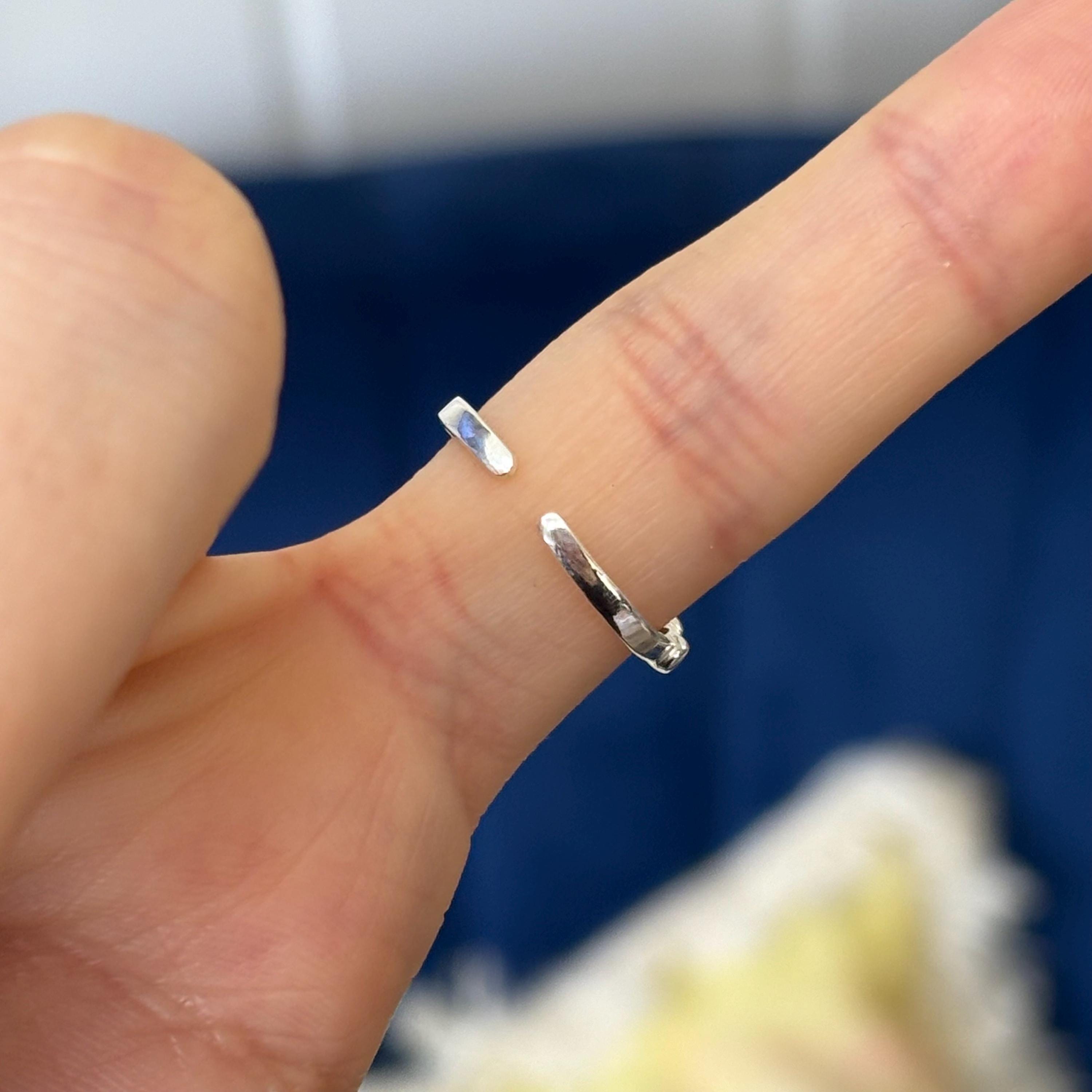 Sterling Silver Thin Dainty Hearts with Silver Beads Open Band Toe Ring