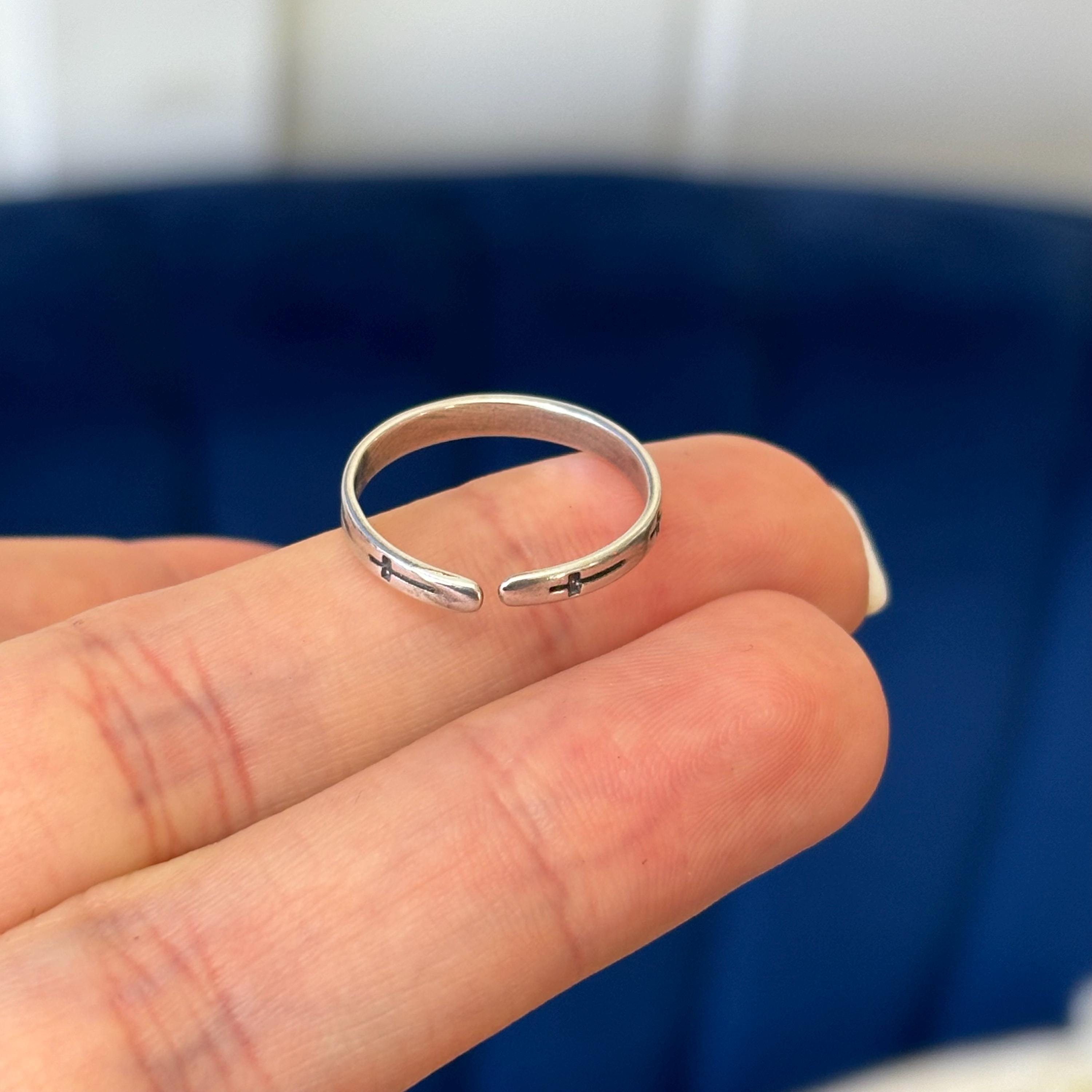 Sterling Silver Antiqued Cross Toe Ring