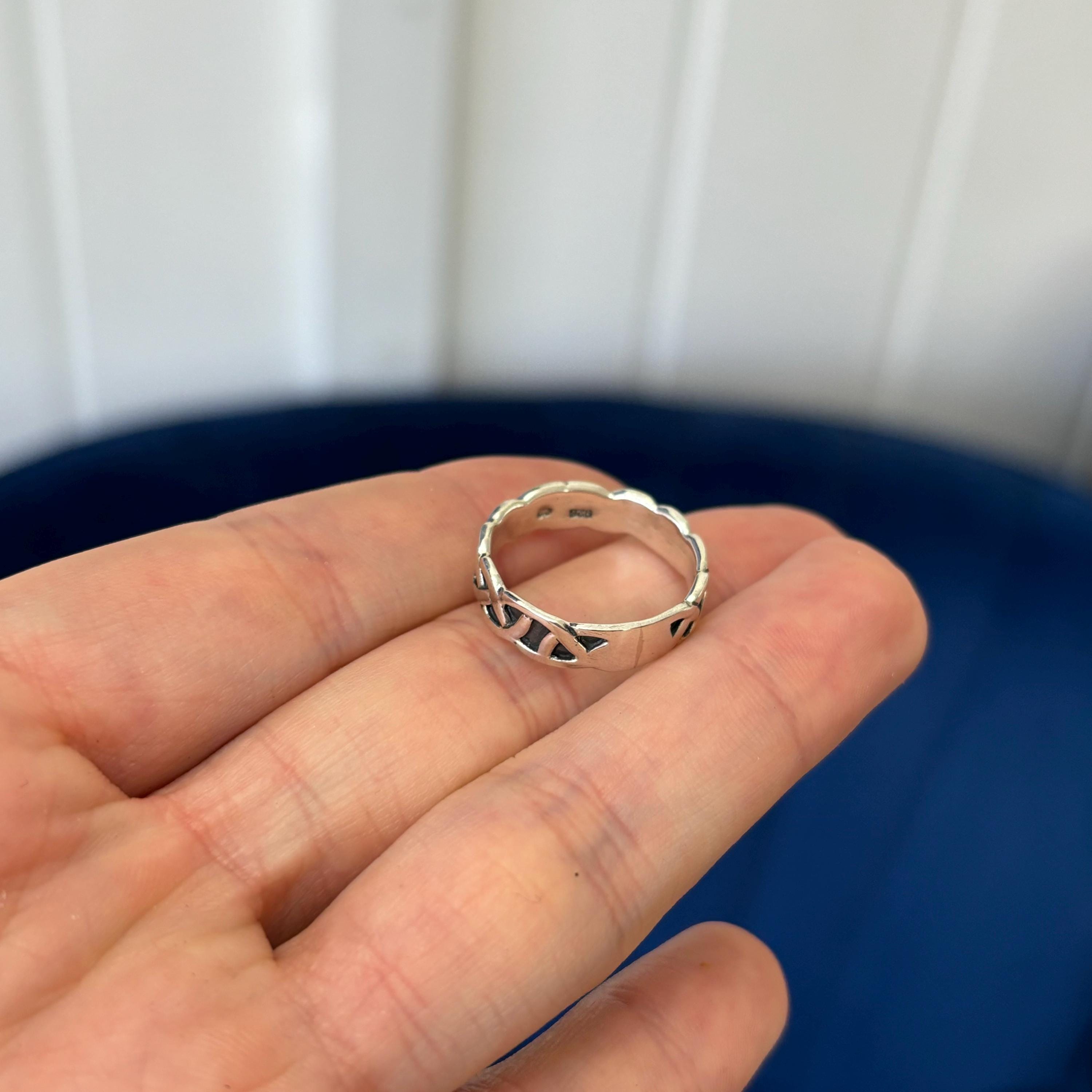 Sterling Silver Antiqued Celtic Knot Ring