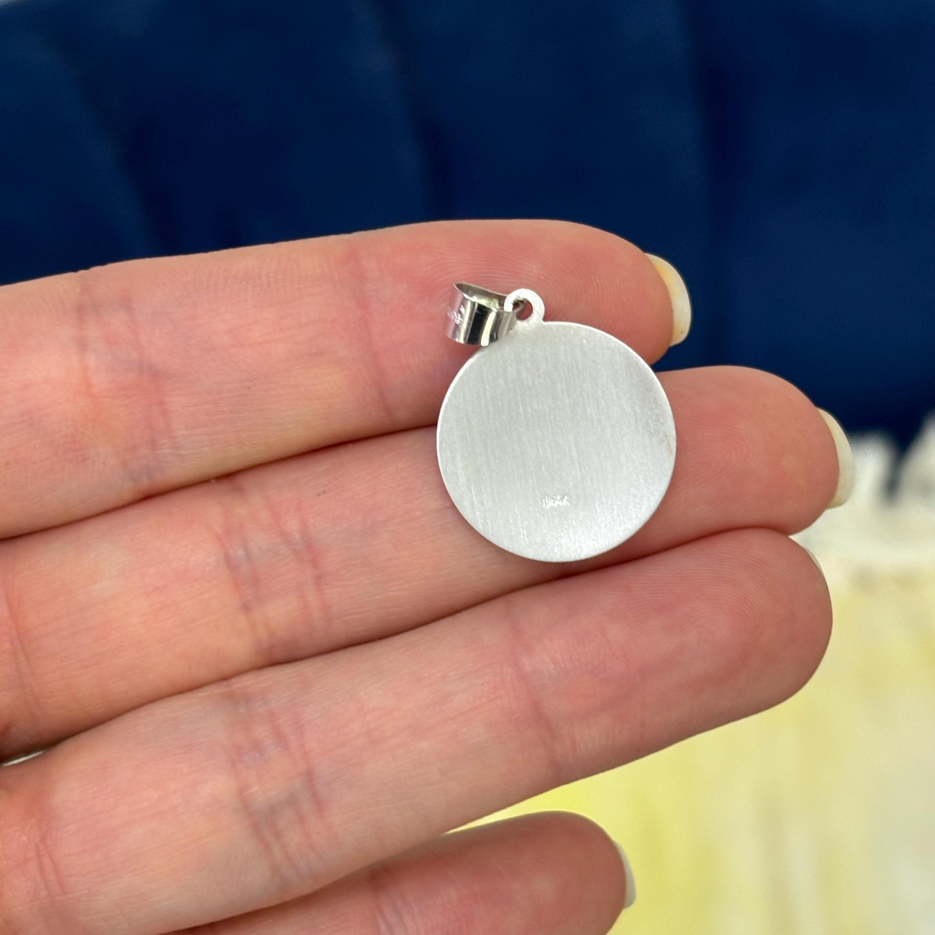 14k White Gold Pope Francis Round Medal Pendant – Satin Polished Religious Jewelry Papa Francisco