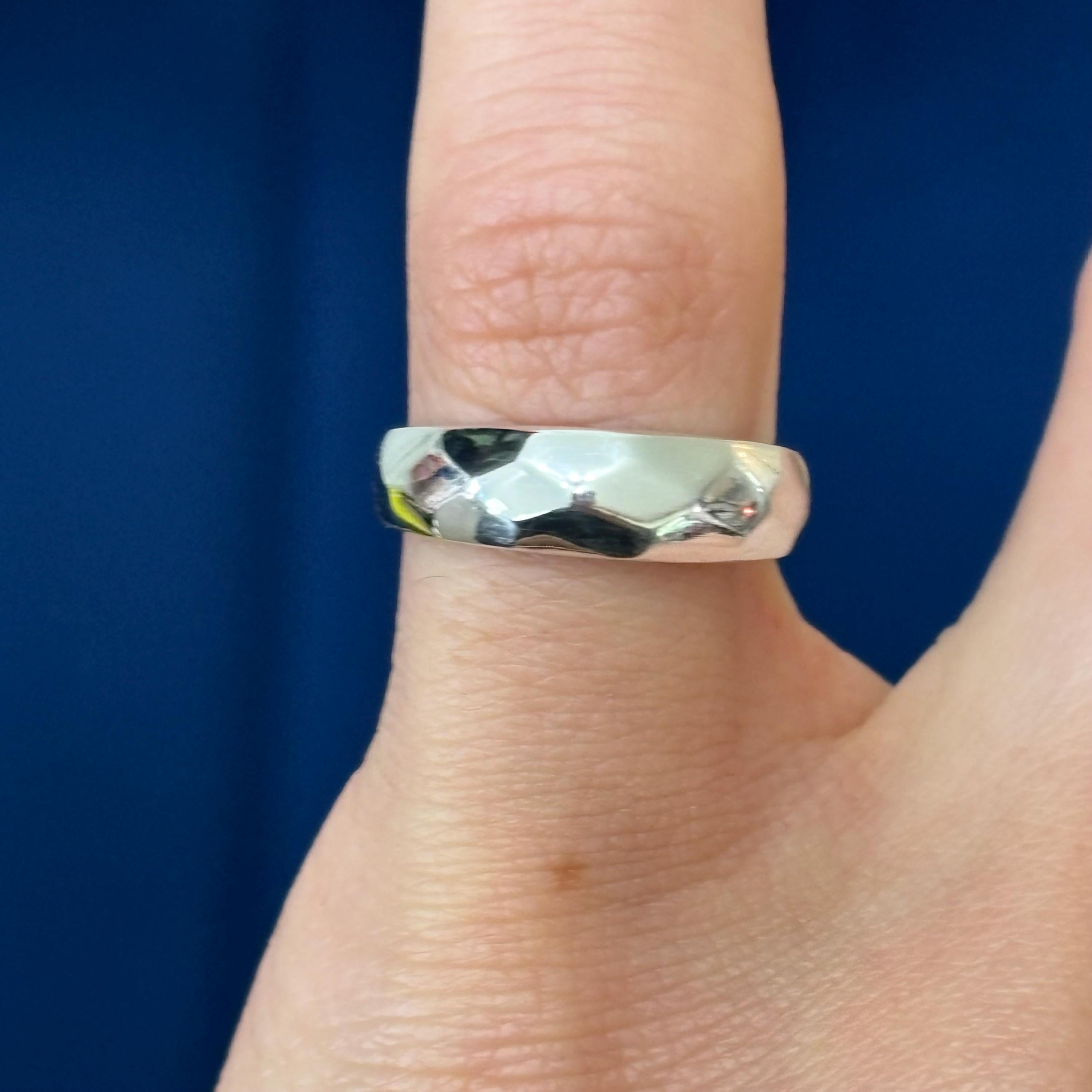 Sterling Silver Softened-faceted Domed Open Band Toe Ring