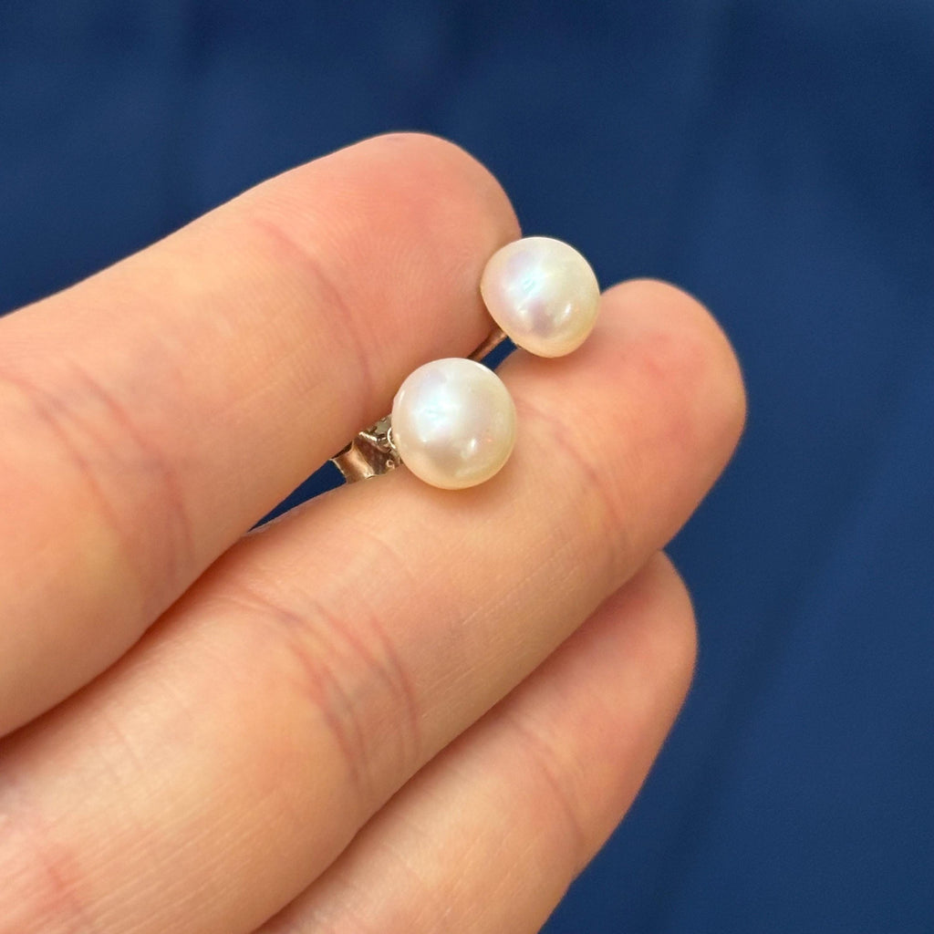 Sterling Silver 8-8.5mm White Freshwater Cultured Pearl Post Earrings