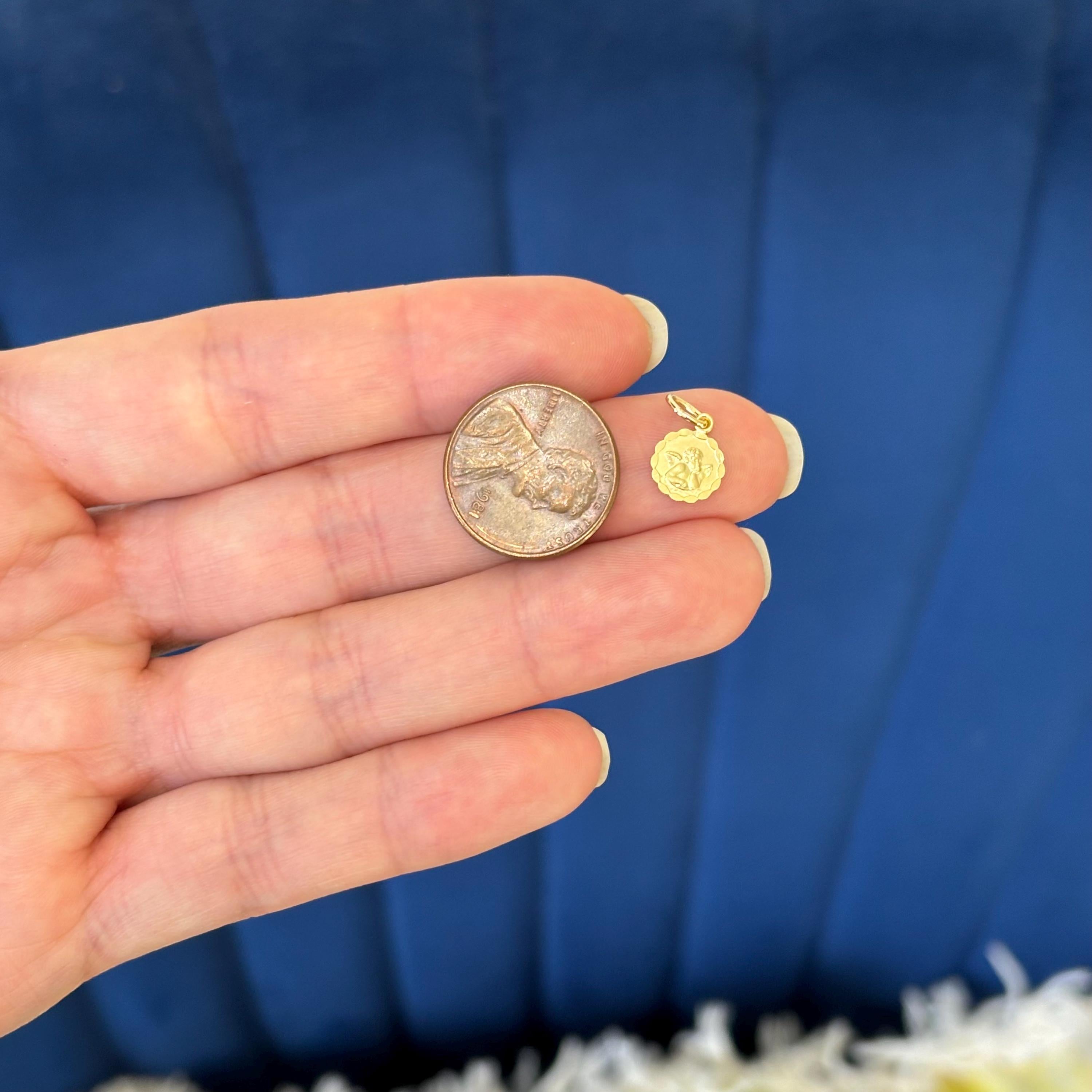 14k Yellow Gold Baby Angel Round Cherub Charm Pendant