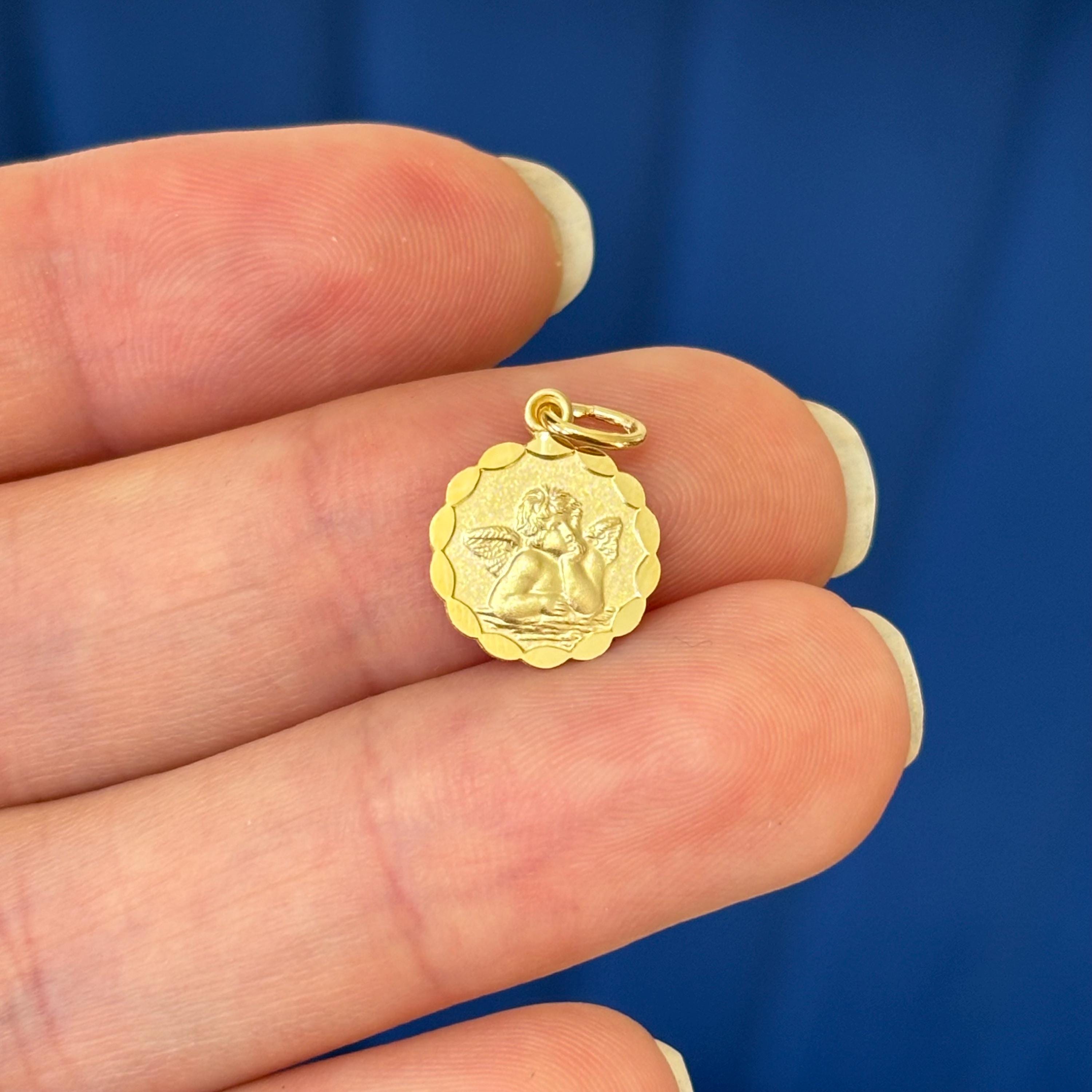 14k Yellow Gold Baby Angel Round Cherub Charm Pendant