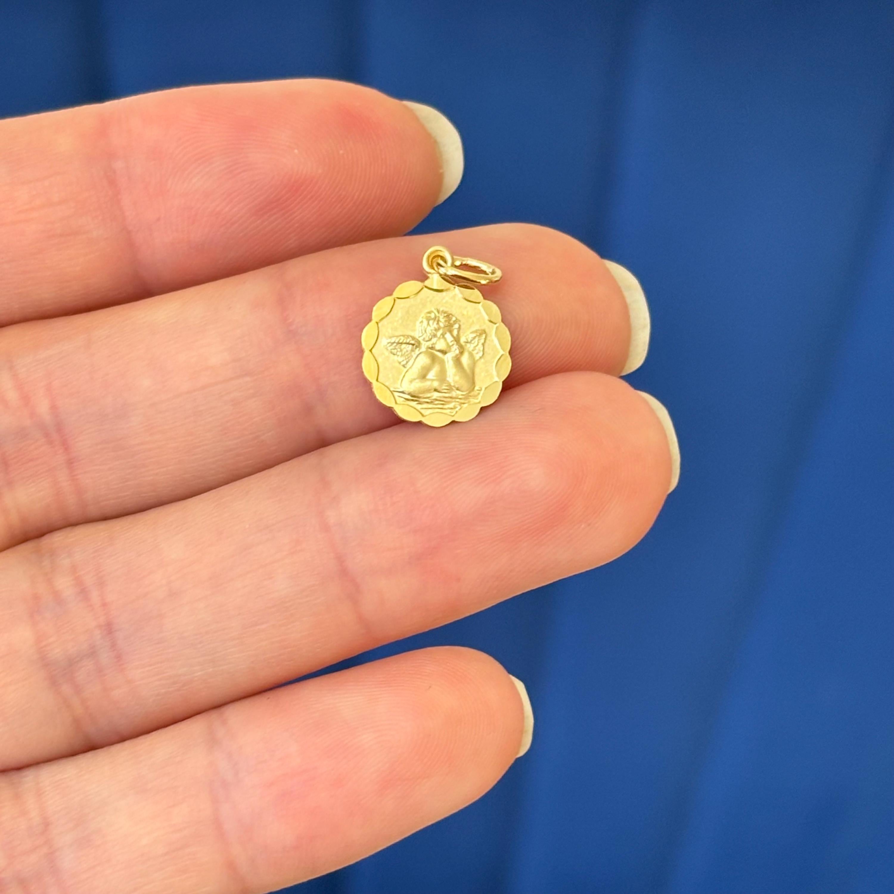 14k Yellow Gold Baby Angel Round Cherub Charm Pendant