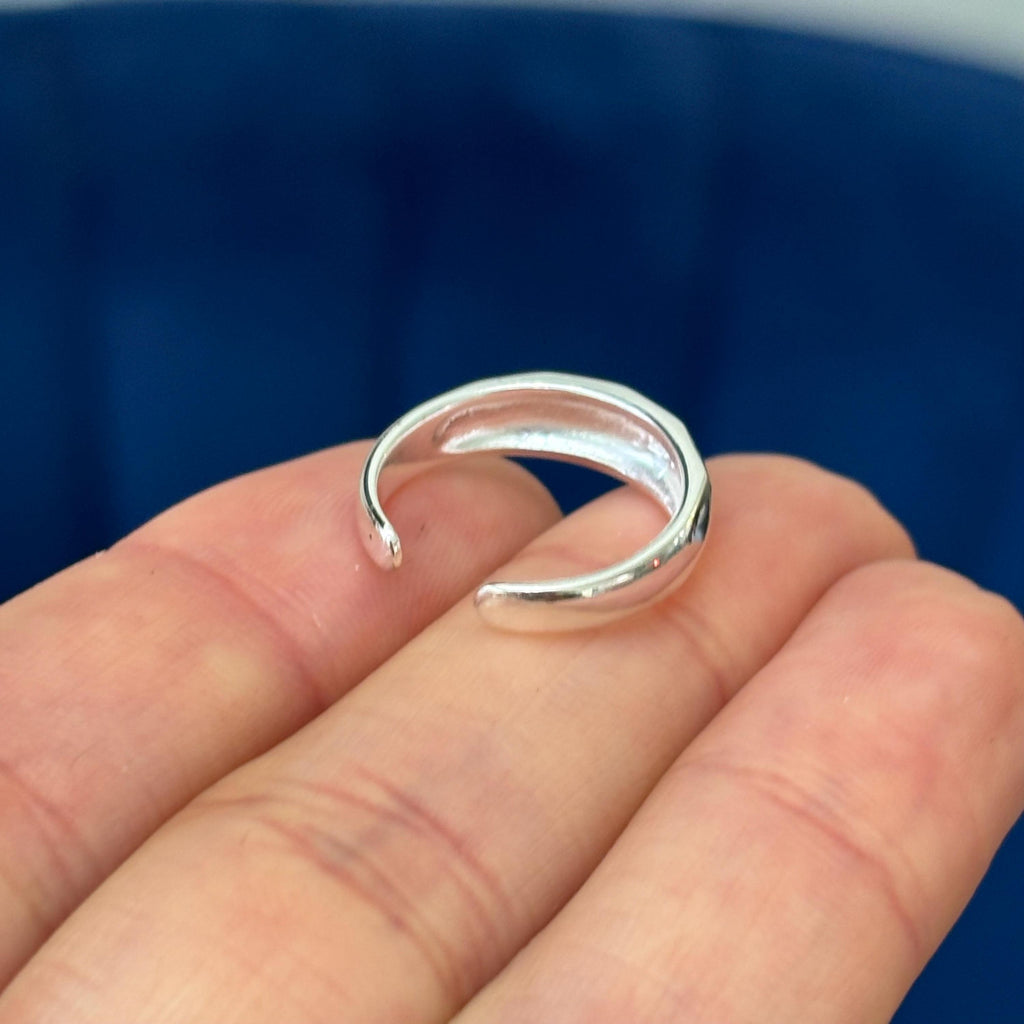 Sterling Silver Softened-faceted Domed Open Band Toe Ring