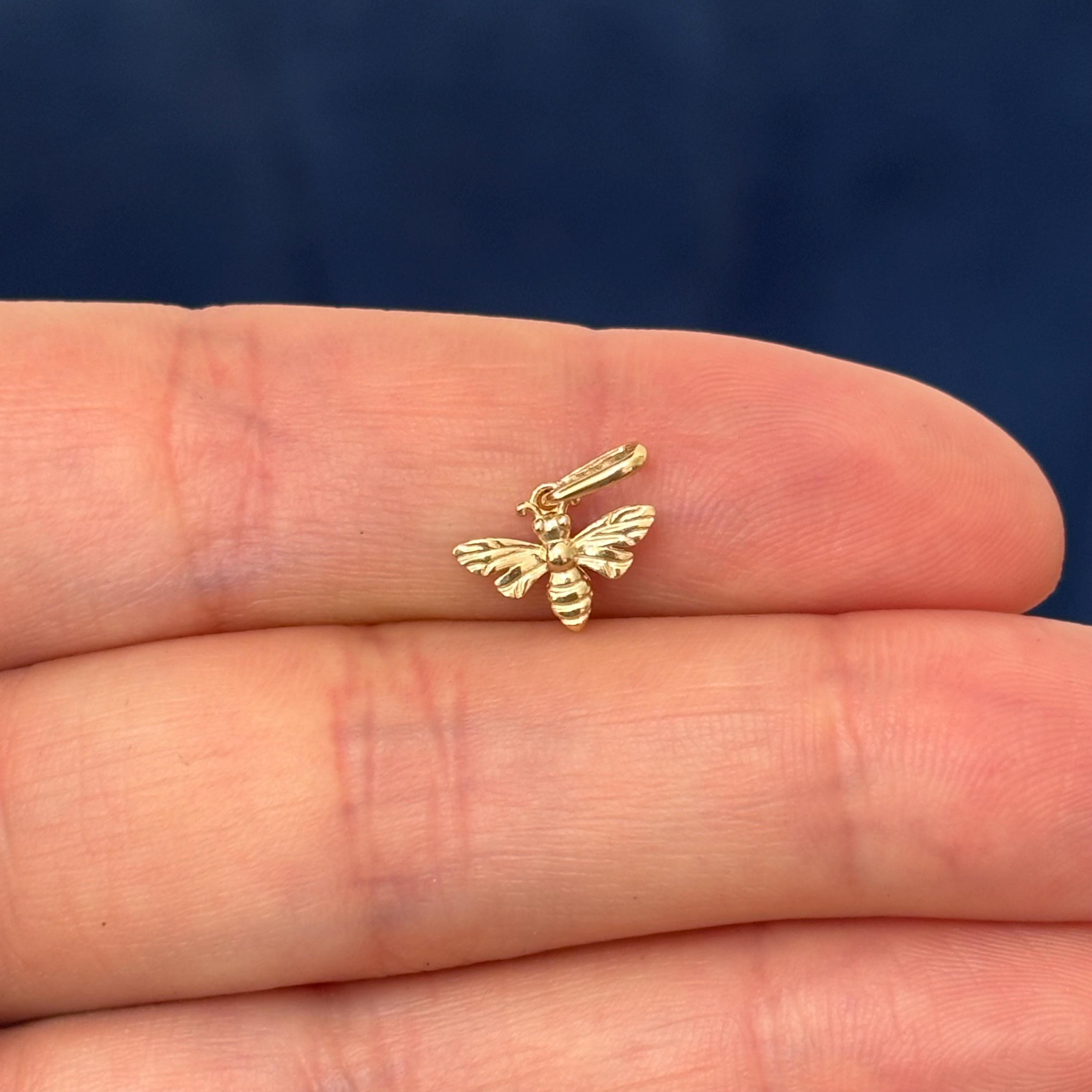 14K Yellow Gold Honey Bee Bug Detailed Charm Pendant