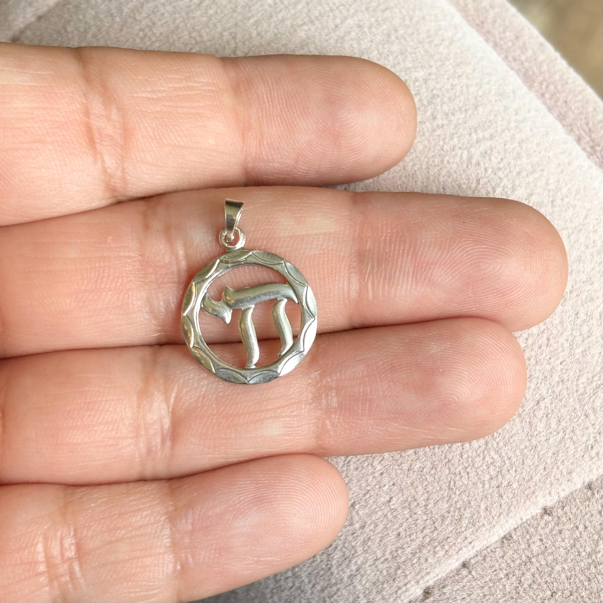 Sterling Silver Chai in Circle Pendant