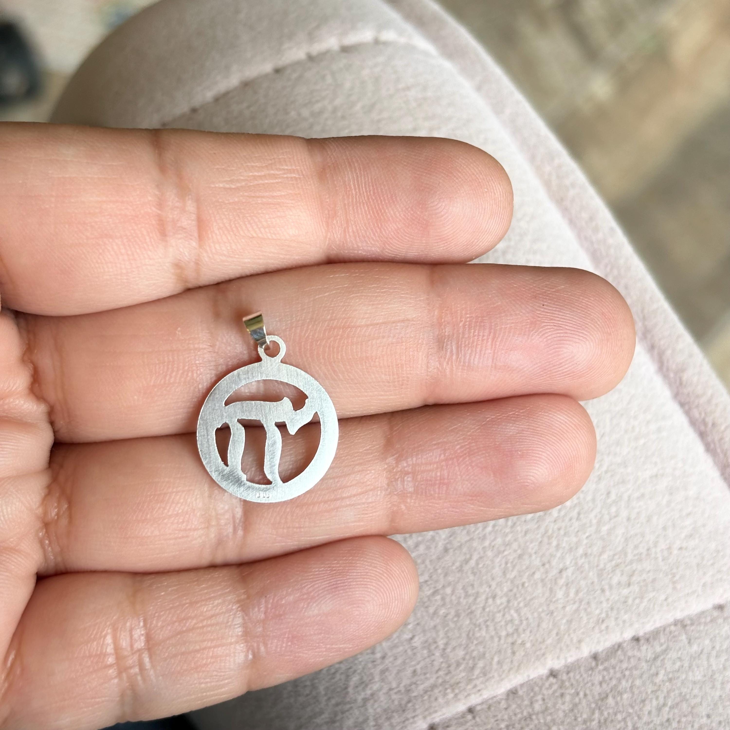 Sterling Silver Chai in Circle Pendant