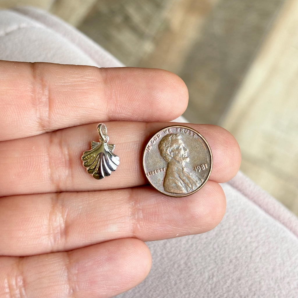 Sterling Silver Shell Charm Pendant