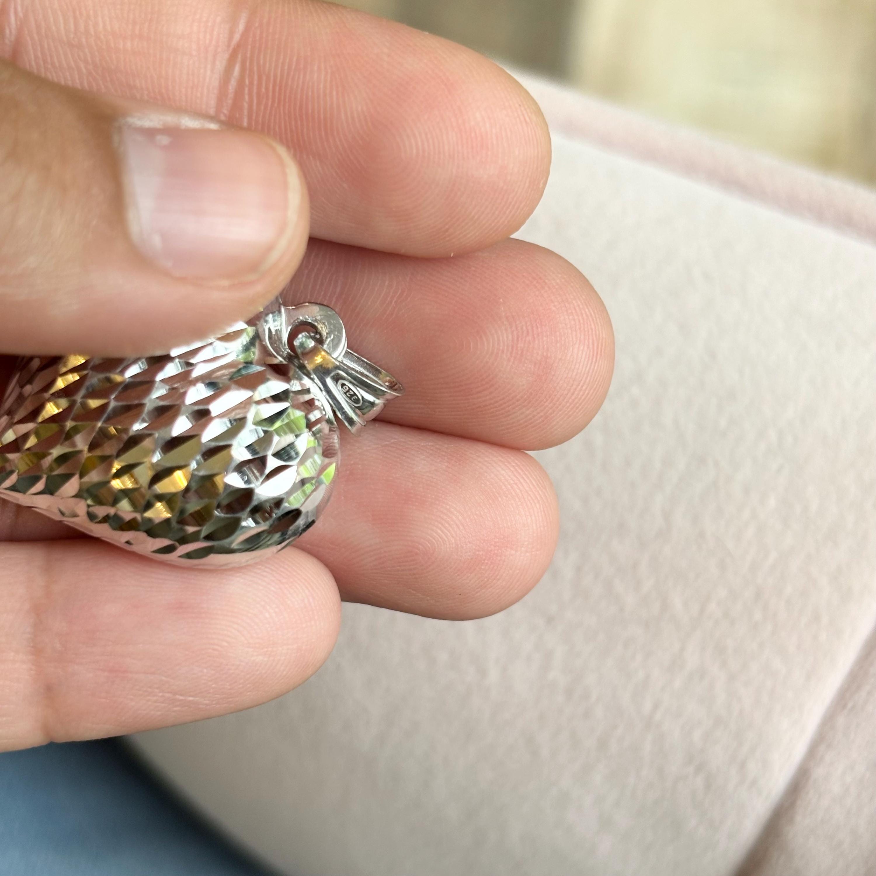 Sterling Silver Polished and Diamond-cut Two-sided Heart Charm Pendant