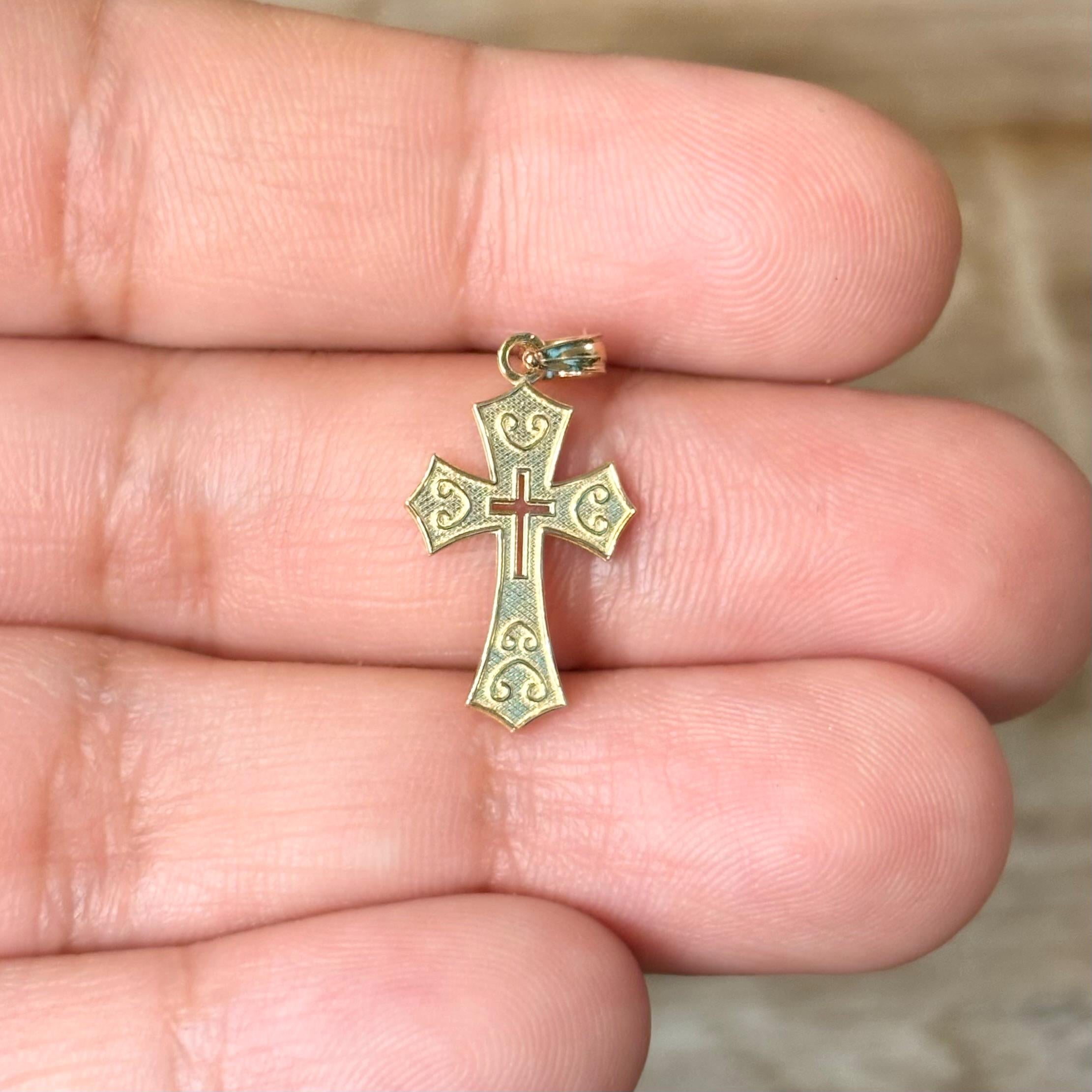 14k Gold Cut-out Center Cross Charm Pendant