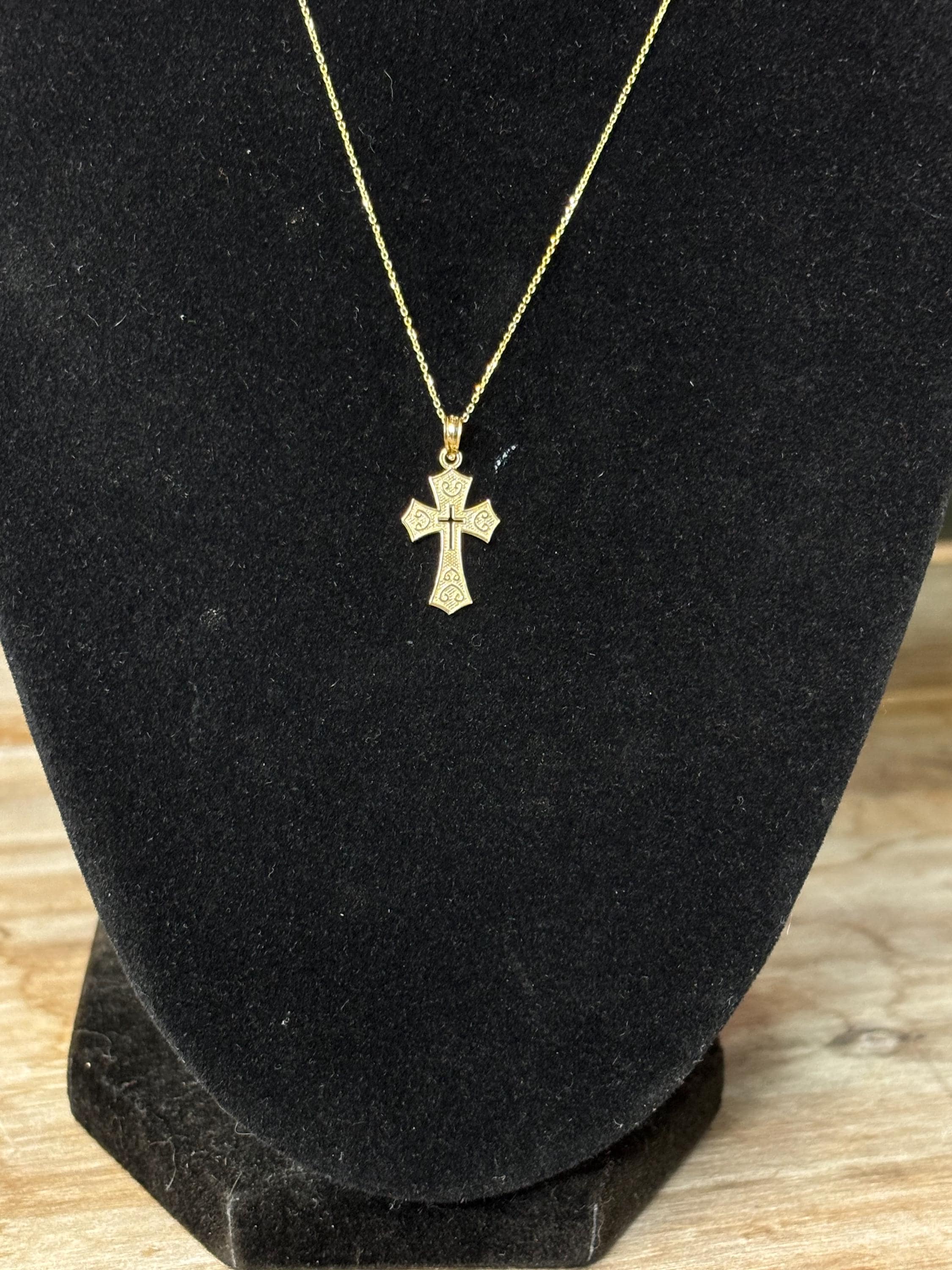 14k Gold Cut-out Center Cross Charm Pendant