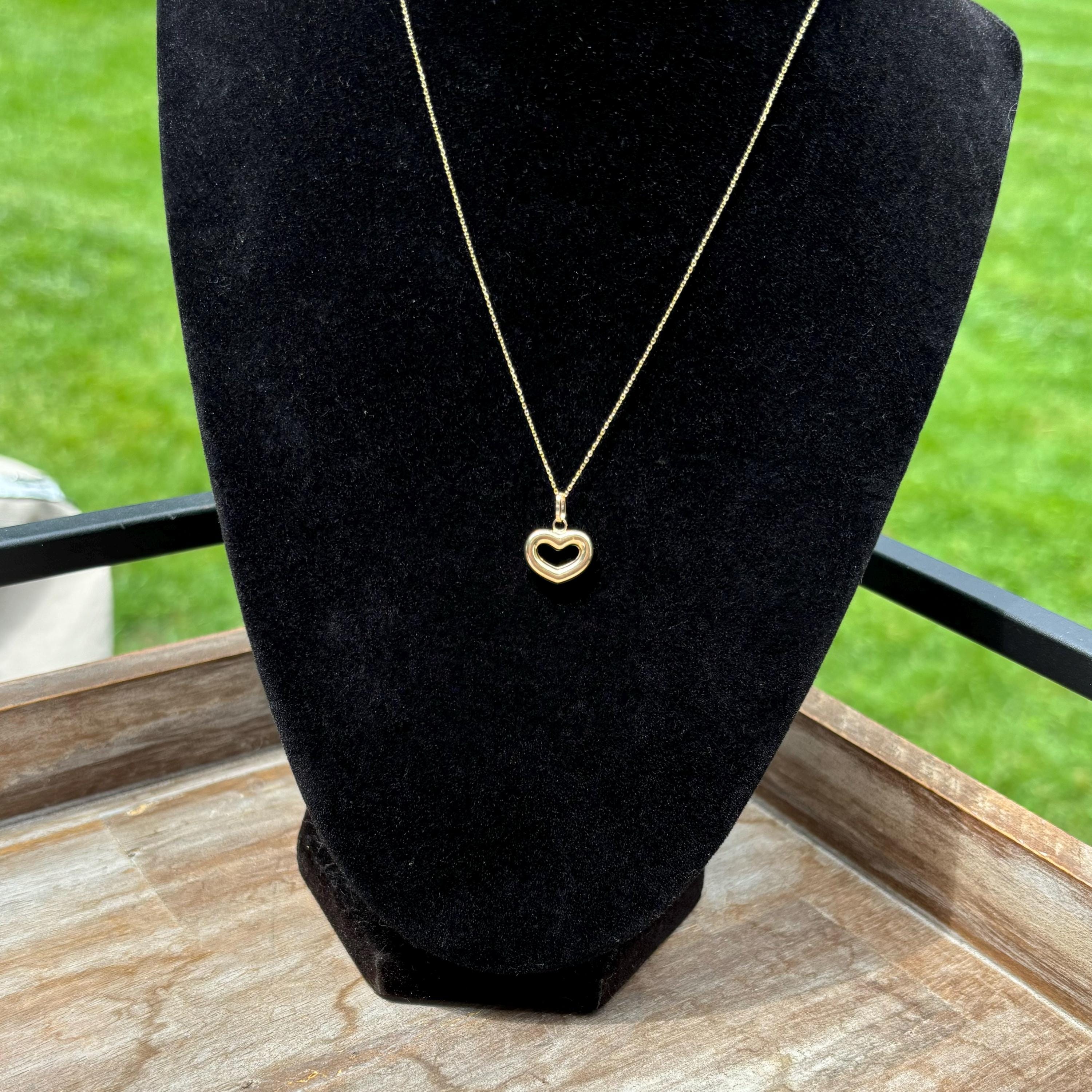 14K Gold Cut-out Puffed Heart Charm Pendant Small