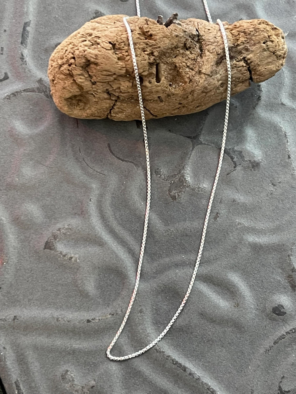 Sterling Silver Adjustable Rounded Box Chain Necklace