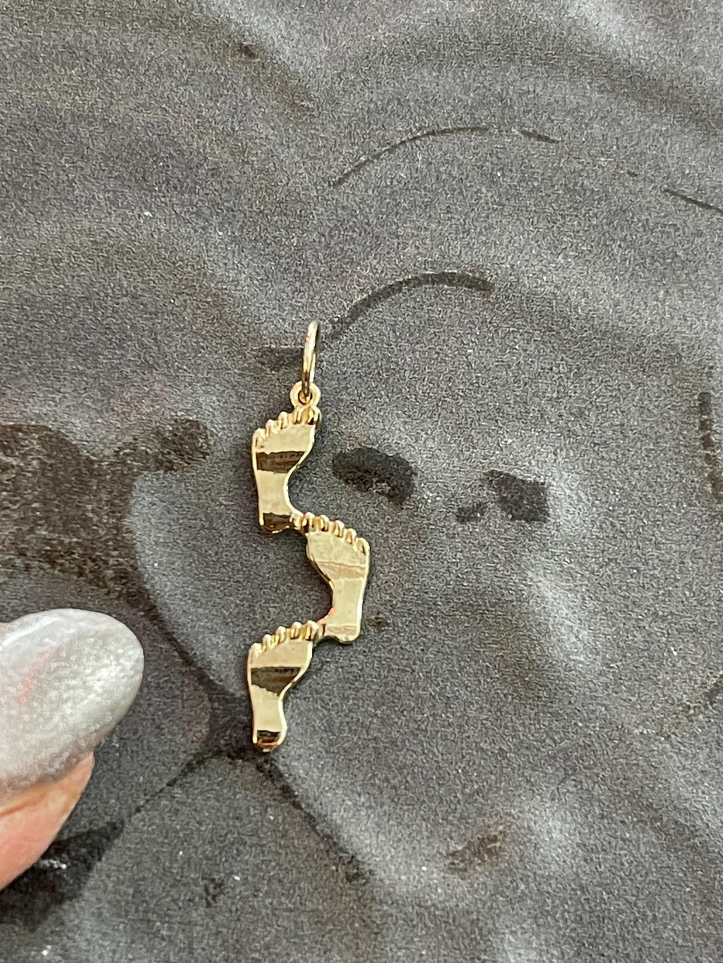 14K Yellow Gold Footprints Pendant