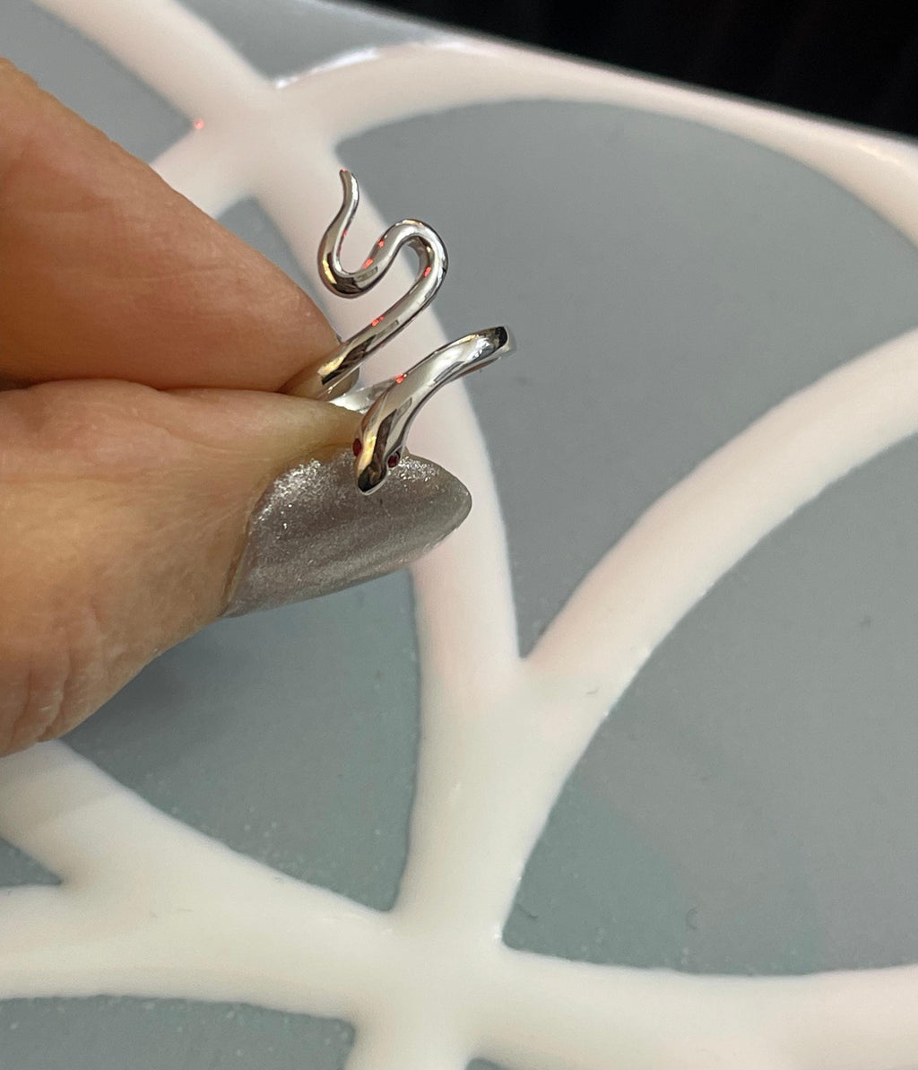 Sterling Silver Snake with Synthetic Ruby Toe Ring